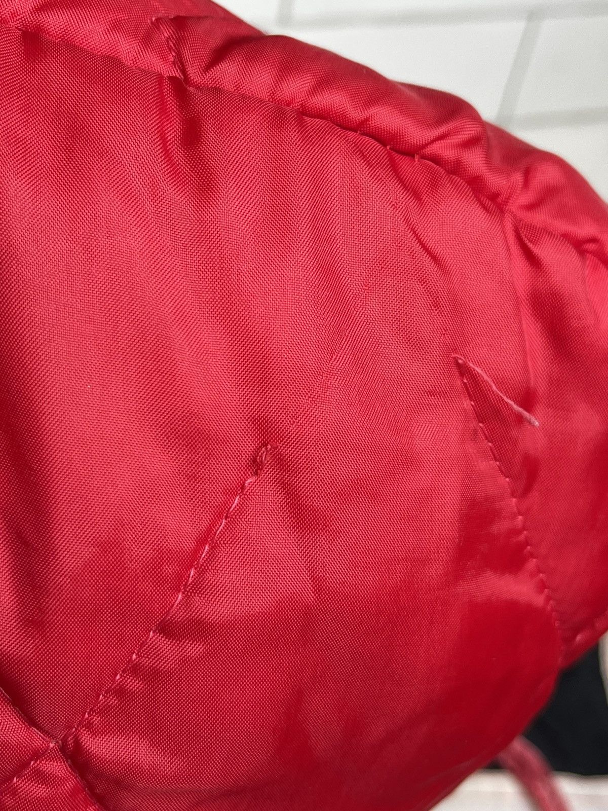 Starter Chicago Bulls Starter Jacket Sz XL with Defects *READ Size US XL / EU 56 / 4 - 12 Thumbnail