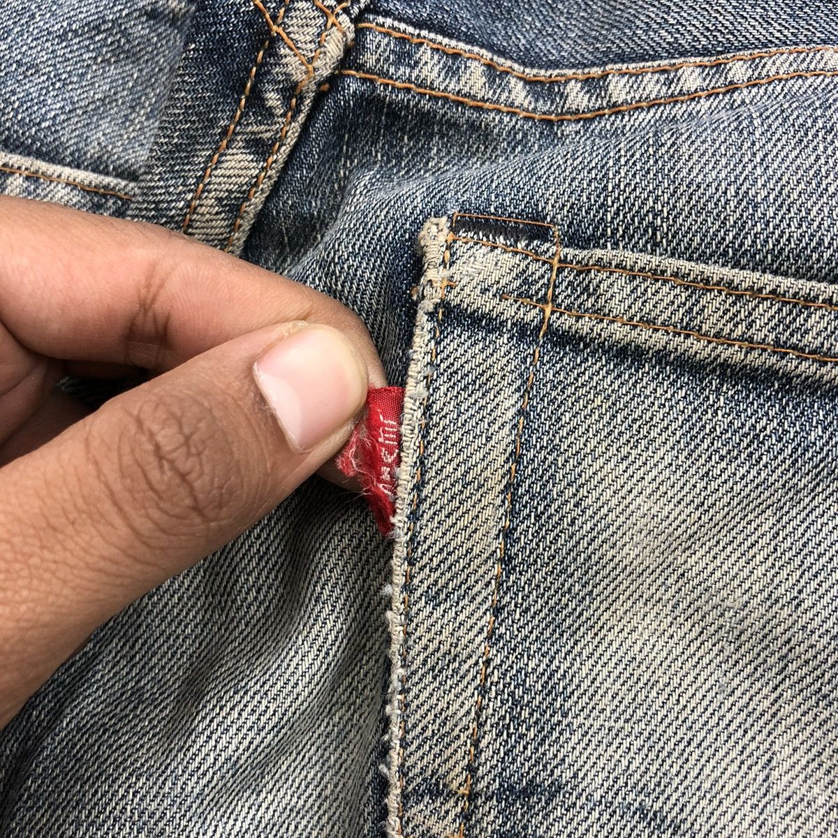 Levi's Vintage Clothing Vintage 70s Levis LVC Big E Distressed Selvedge Denim Size US 29 - 16 Thumbnail