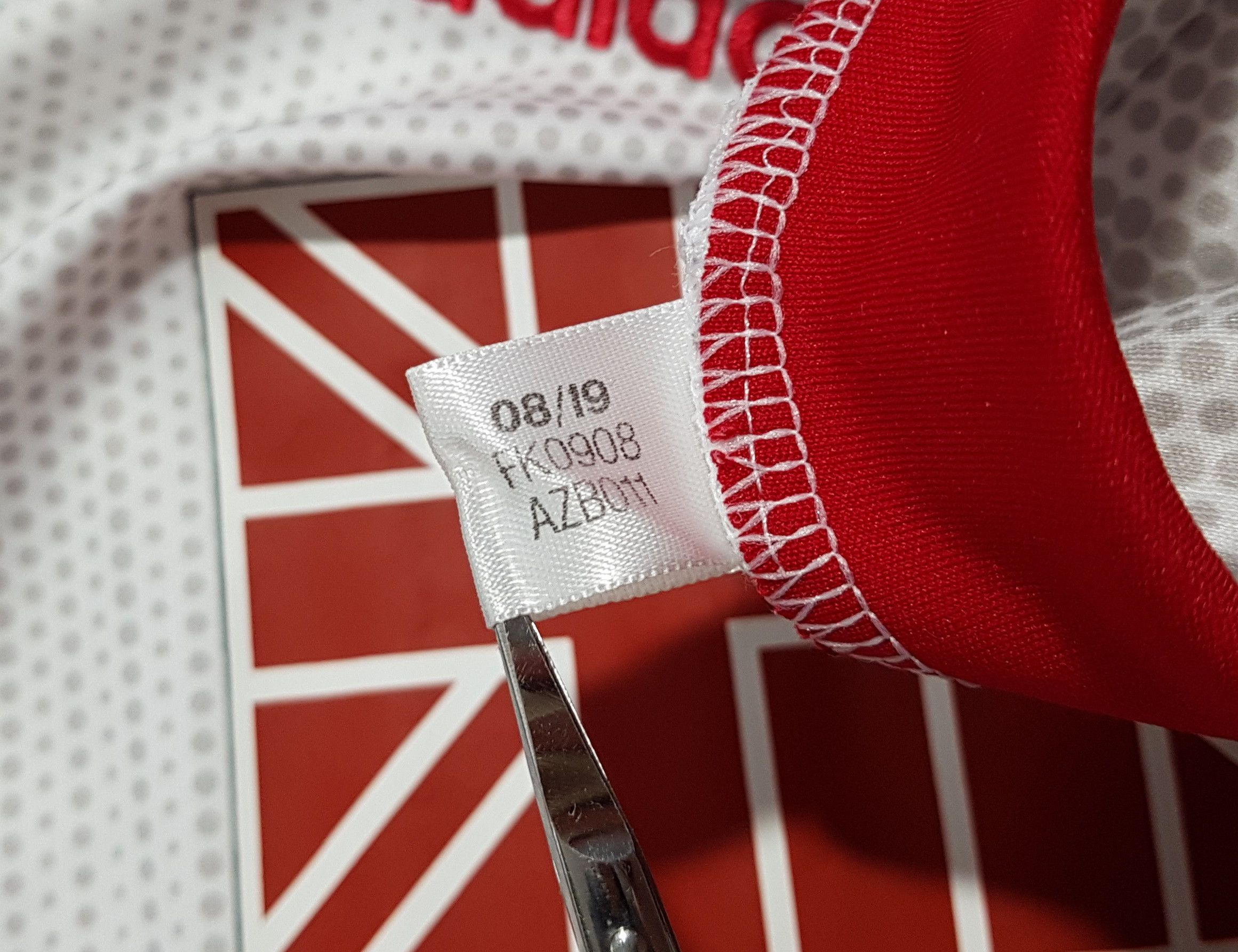 Adidas Adidas Sheffield United 2019/20 Away Football Jersey S Size US S / EU 44-46 / 1 - 15 Thumbnail