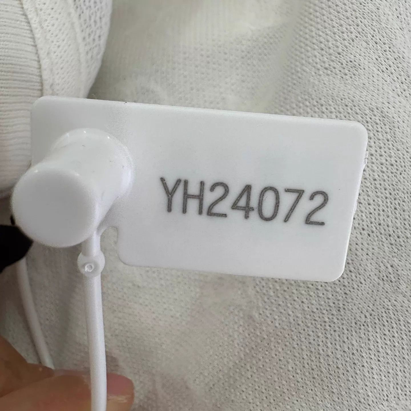 Louis Vuitton LV Monogram White Floral Embroidered SS Crew Tee S Size US S / EU 44-46 / 1 - 9 Thumbnail