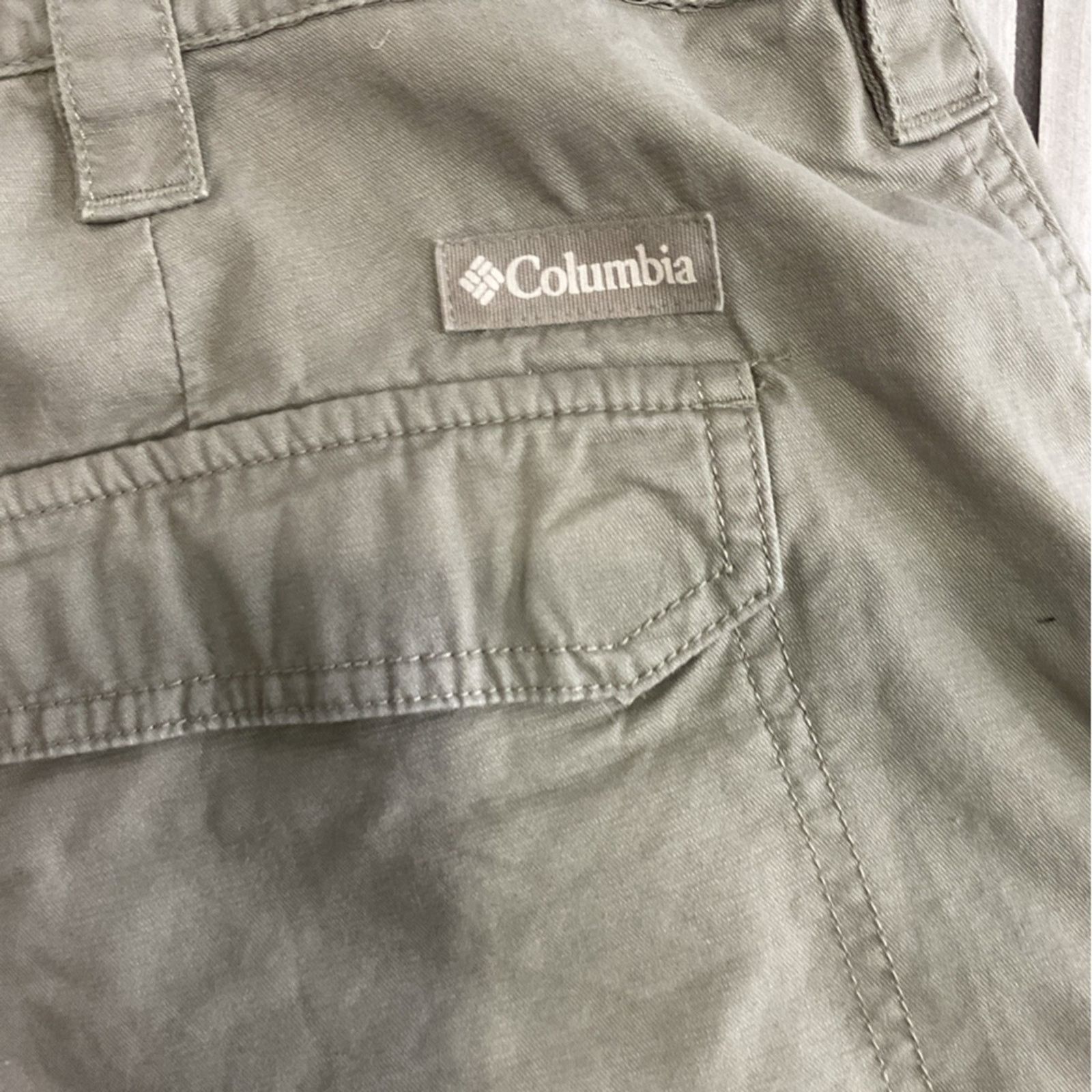 Columbia Columbia Shorts - Olive Size US 40 / EU 56 - 4 Thumbnail