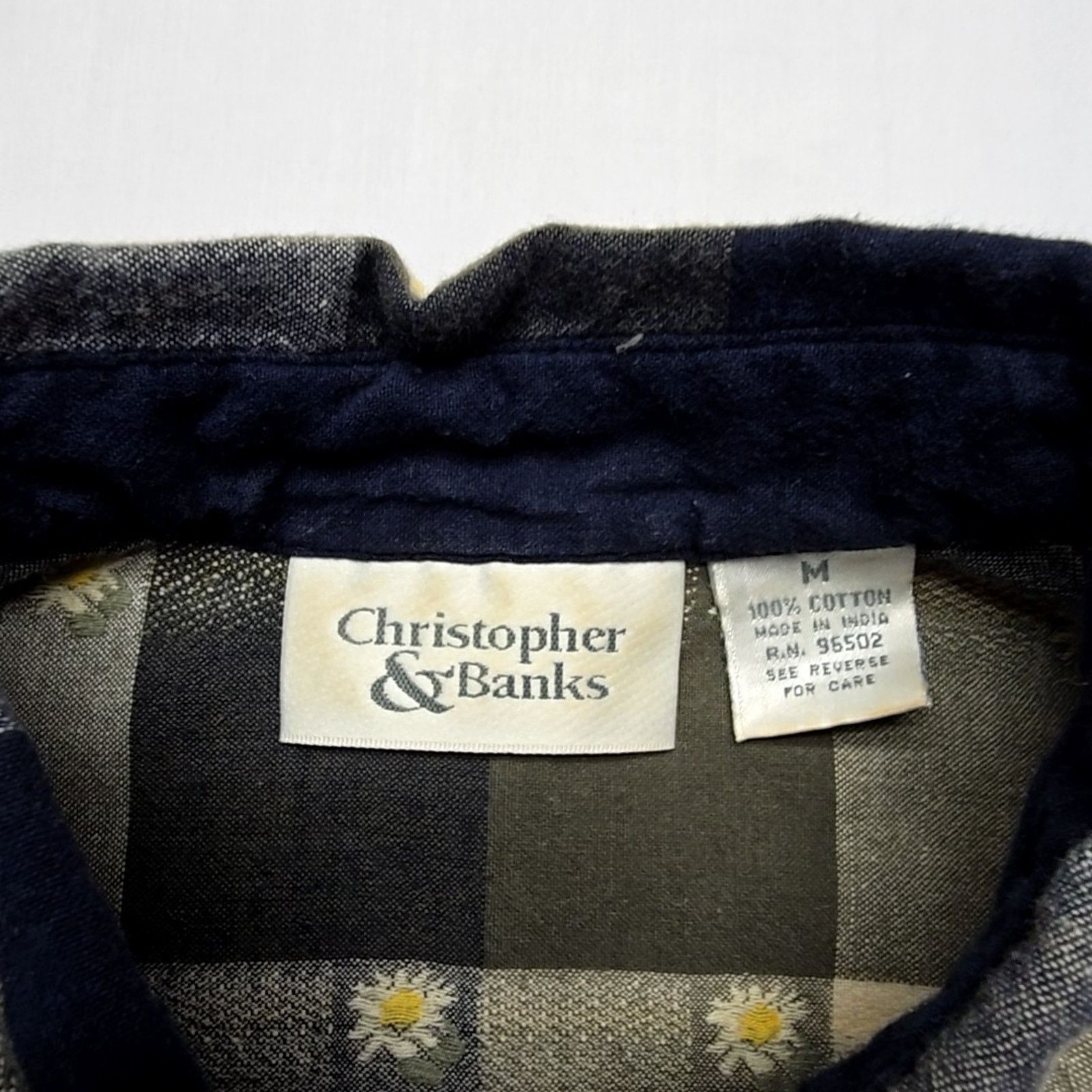 Other Christopher & Banks Plaid Button-Down Flower Floral M Shirt Size S / US 4 / IT 40 - 4 Thumbnail