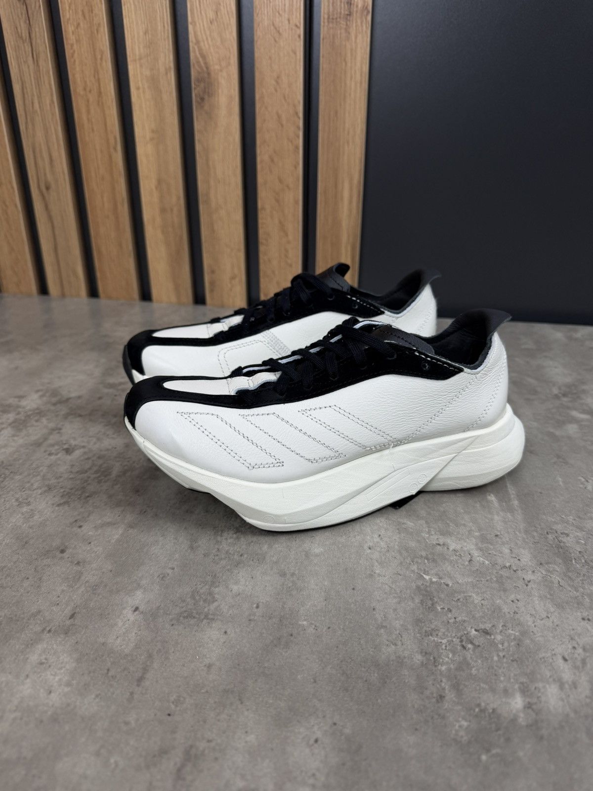 Y-3 Adidas Y-3 Adios Pro 3.0 LX Sneakers Size 36 2/3 Size US 5.5 / IT 35.5 - 2 Thumbnail