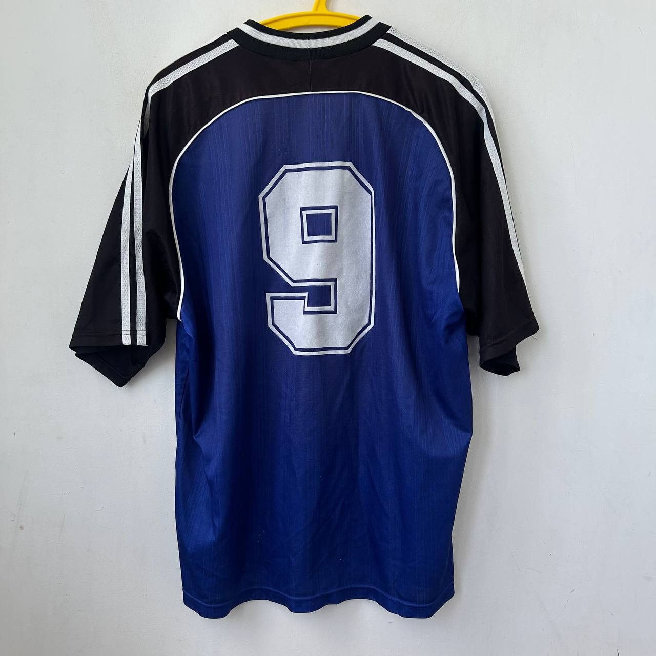 Adidas Adidas VTG jersey #1418 Size US M / EU 48-50 / 2 - 2 Thumbnail