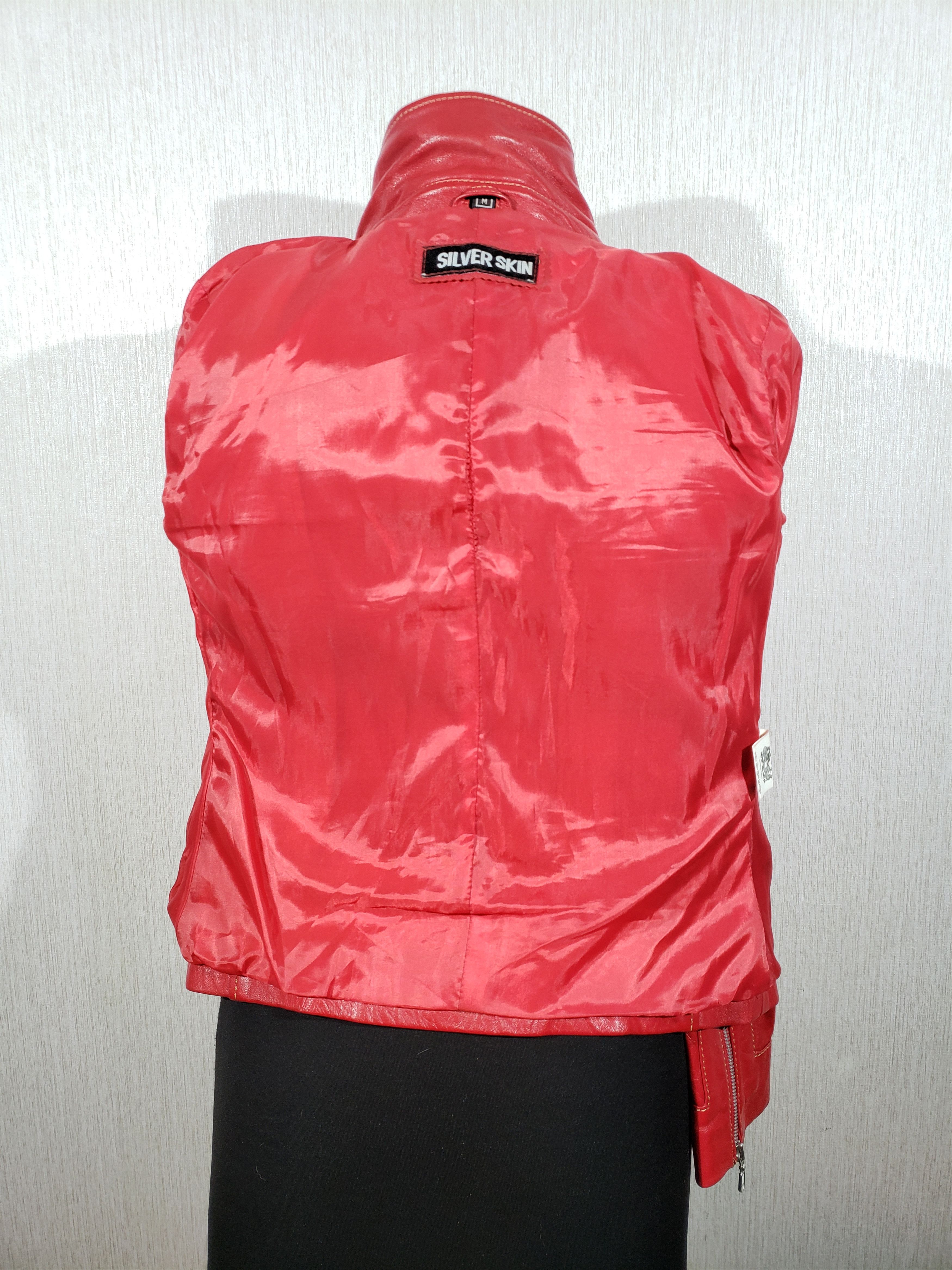 Other Stylish red leather women's jacket. Size M / US 6-8 / IT 42-44 - 7 Thumbnail