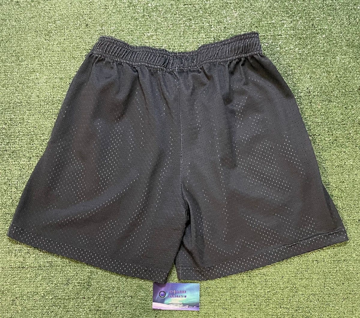 Other Heavy Goods Kobe Bryant 8 and 24 mesh shorts Size US 32 / EU 48 - 2 Thumbnail