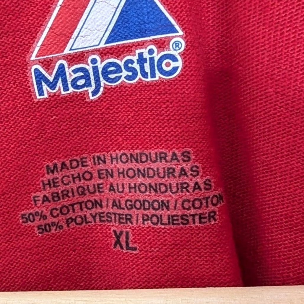 Vintage Majestic Philadelphia Phillies Baseball Henly T-Shirt Red Men's XL Shirt Size US XL / EU 56 / 4 - 7 Thumbnail
