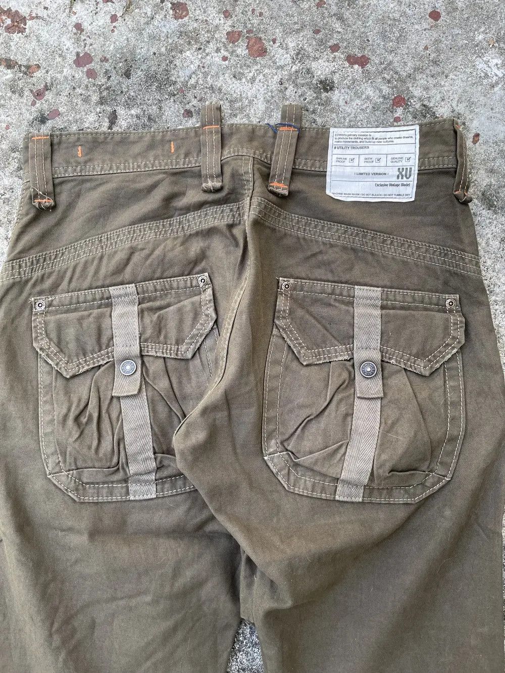 Other Flare Cargo Pant Size US 31 - 9 Thumbnail