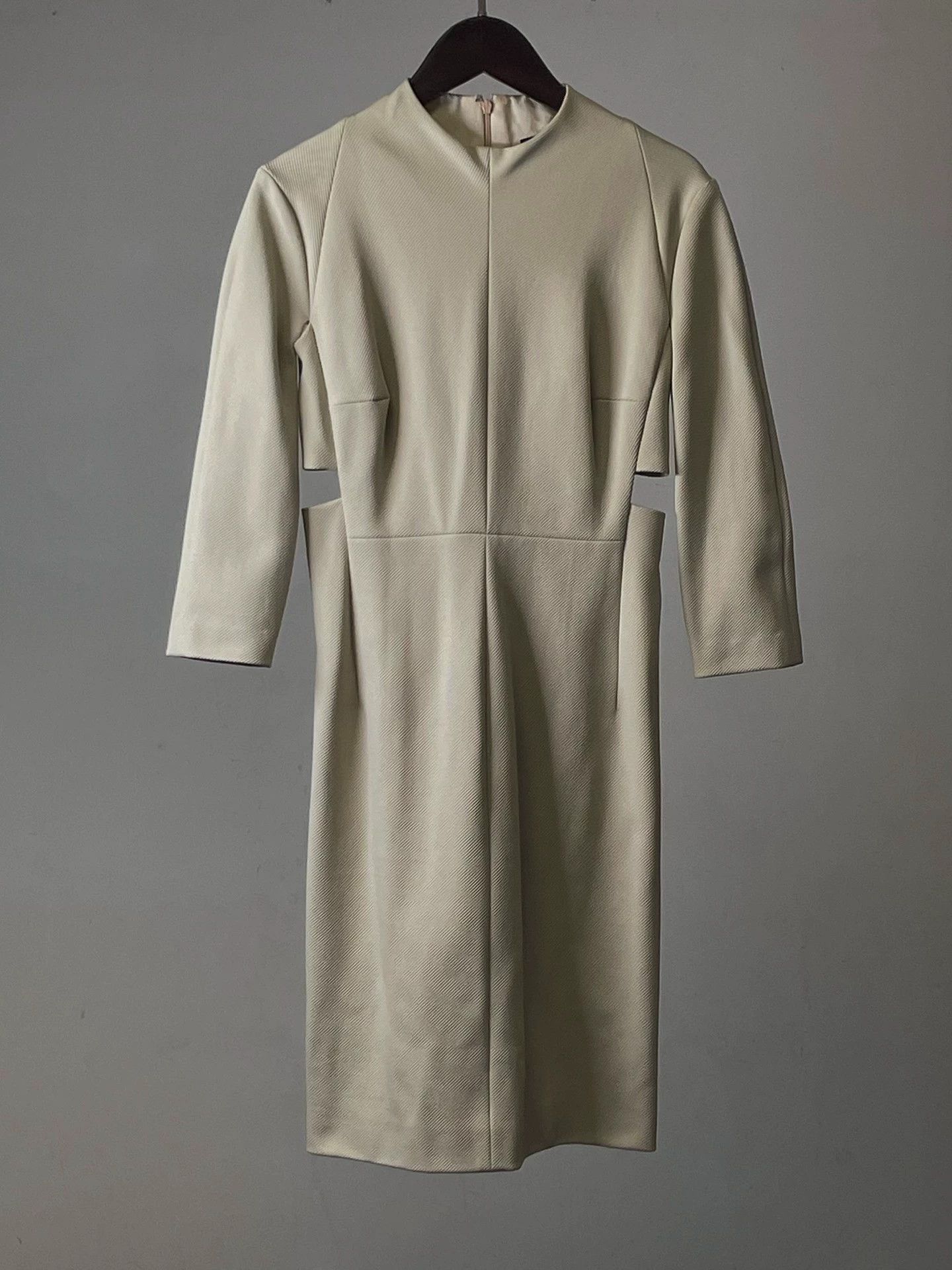 Gucci GUCCI S/S11 Frida Giannini Beige Cutout Dress Women's Size XS / US 0-2 / IT 36-38 - 1 Thumbnail
