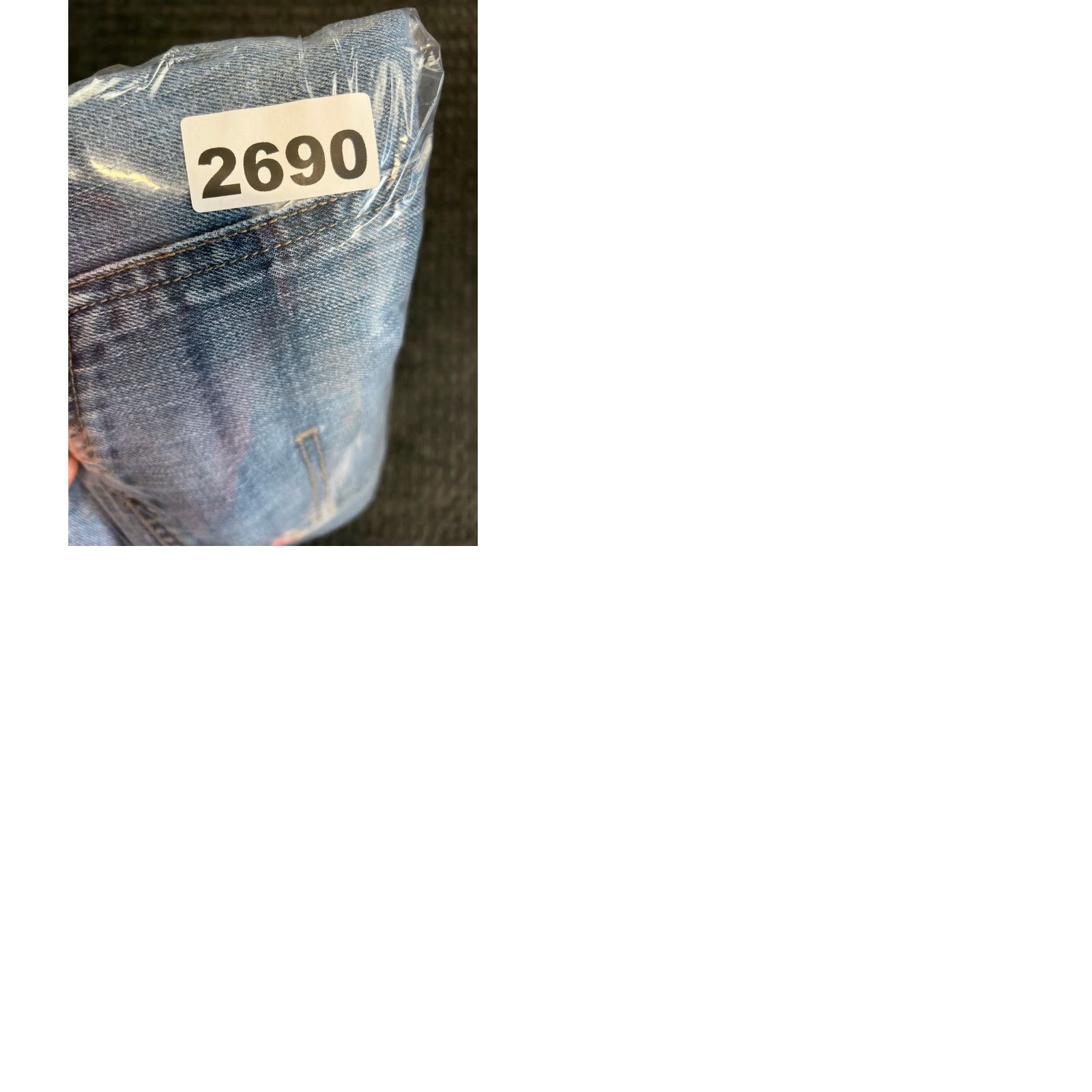 Calvin Klein VINTAGE Calvin Klein Jeans Relaxed Straight Denim 38 Blue Baggy Distressed 5-Pocket Design Mens Jeans 90s Hip Hop American Classic y2k Light Wash Blue Size US 38 / EU 54 - 9 Thumbnail