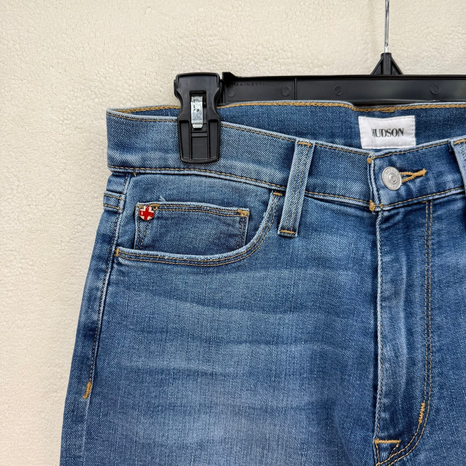 Hudson HUDSON WOMEN'S 30 HIGH RISE BOOTCUT CROP MEDIUM WASH Size 30" / US 8 / IT 44 - 3 Thumbnail