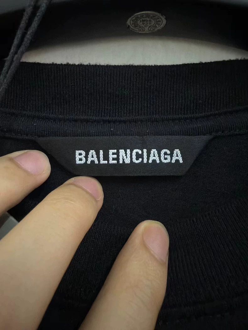 Balenciaga Balenciaga Seven-language short sleeves Size US S / EU 44-46 / 1 - 3 Thumbnail