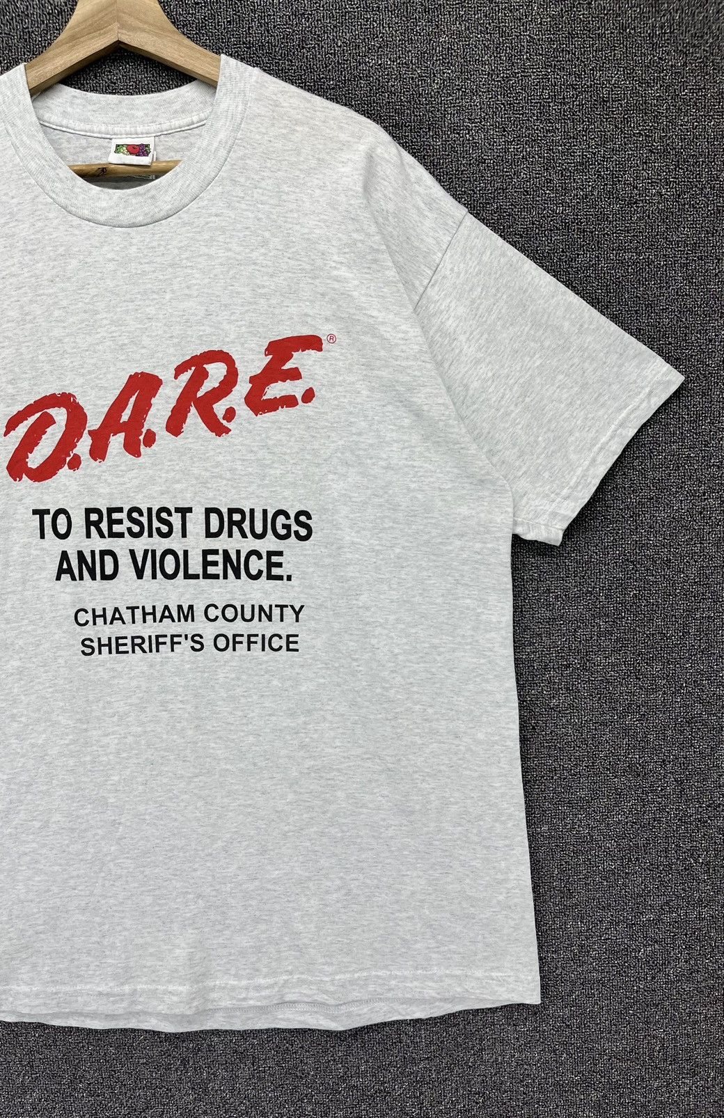Band Tees Vintage D.A.R.E Punk Rock Band Tees T Shirt Size US XL / EU 56 / 4 - 4 Thumbnail