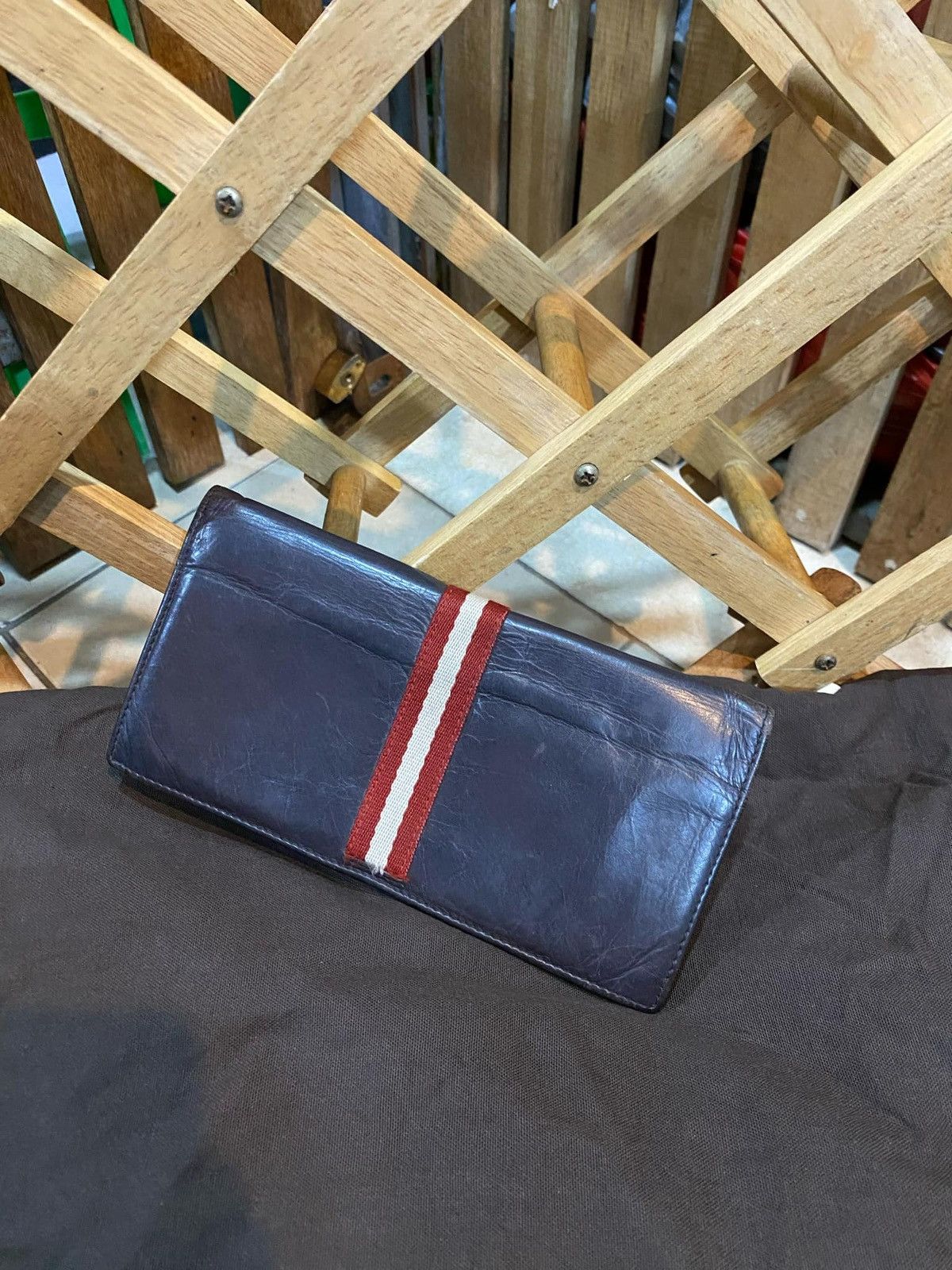 Bally × Designer × Vintage Bally Wallet Purse Brown Red Canvas Leather unisex Size ONE SIZE - 1 Thumbnail