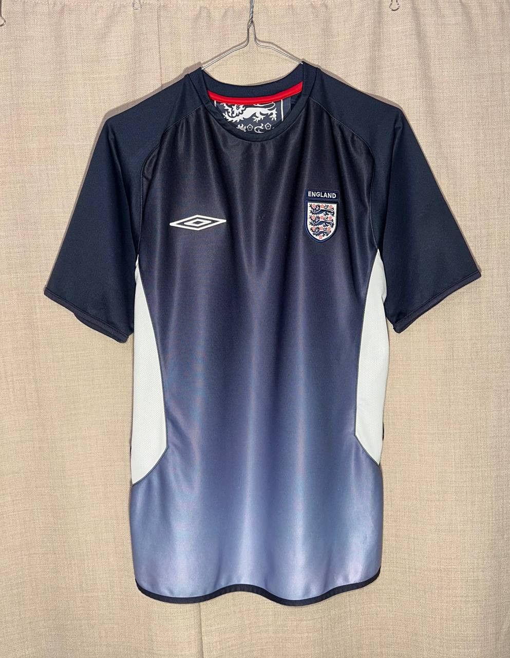 Umbro England 2006 - 2008 Umbro Training Shirt jersey soccer Size US L / EU 52-54 / 3 - 1 Thumbnail