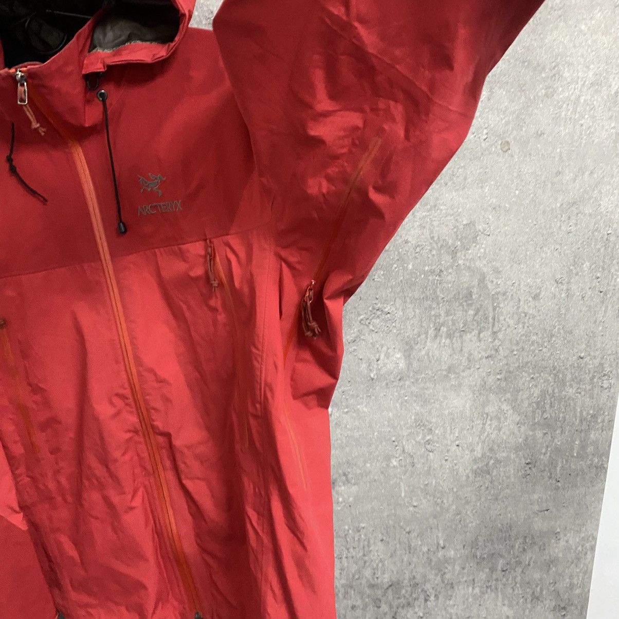 Arc'teryx Men's Arcteryx Beta Gore-Tex Jacket Gorpcore Size US M / EU 48-50 / 2 - 10 Thumbnail