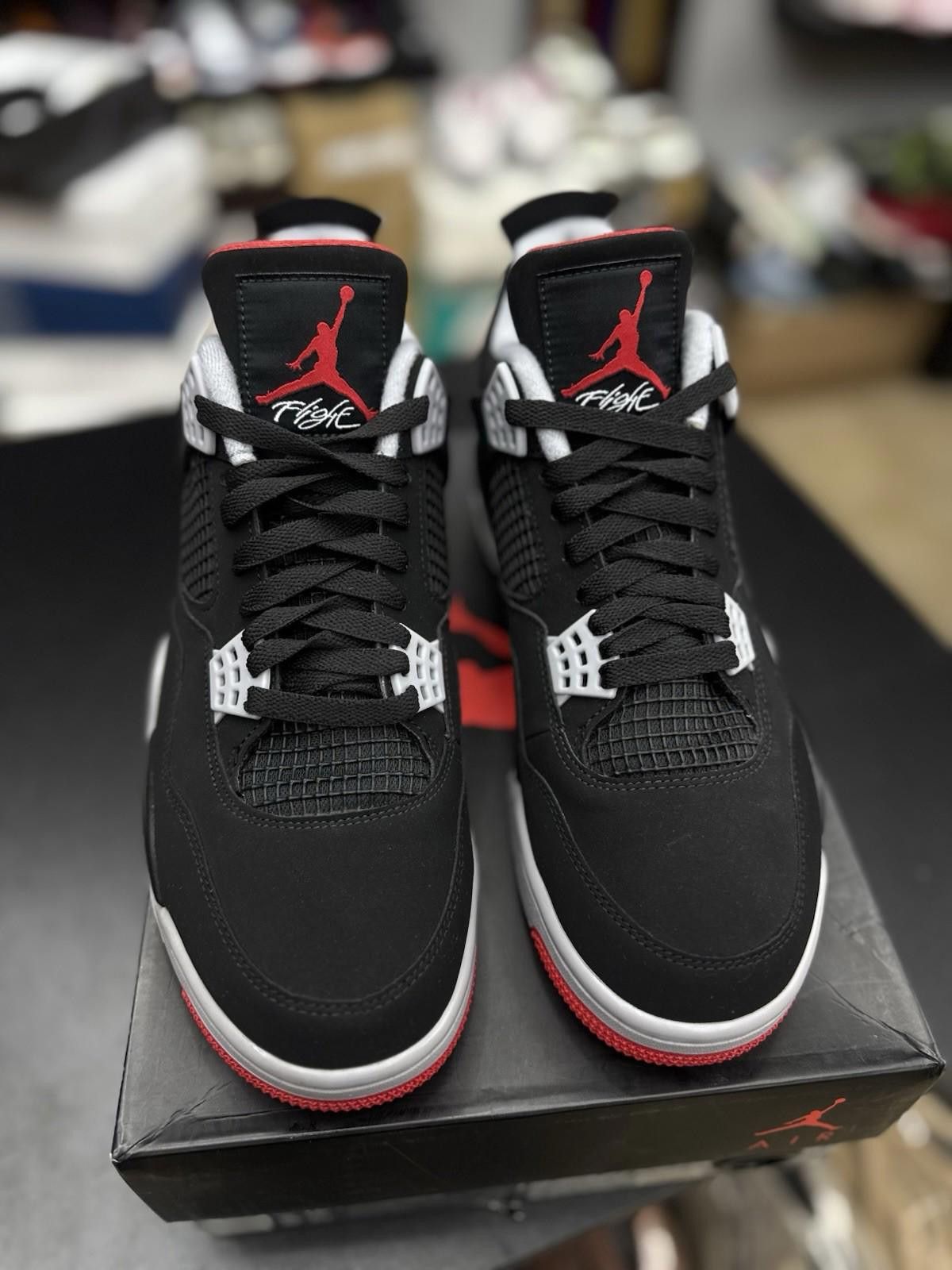 Jordan Brand NEW Nike Air Jordan 4 Retro OG Bred Black Red Shoes 10.5 Size US 10.5 / EU 43-44 - 6 Thumbnail