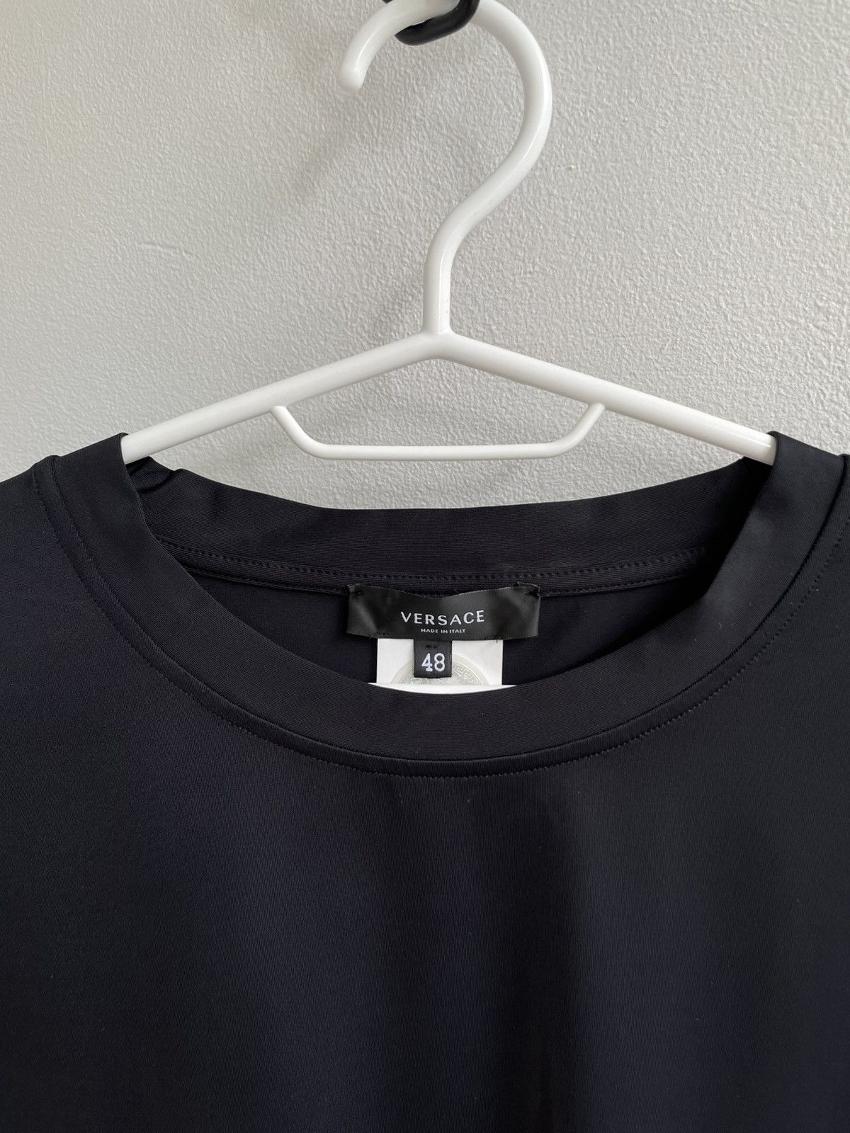Versace RARE Versace Greca-trim T shirt Tee Black Size US M / EU 48-50 / 2 - 5 Thumbnail