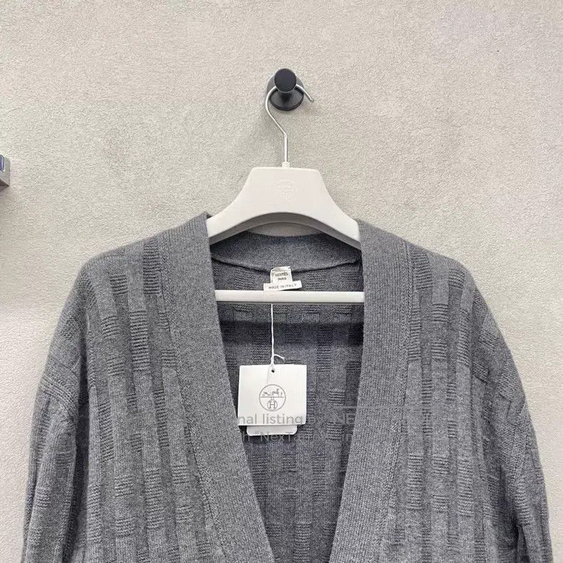 Hermes Hermes Gray Cardigan Jacket, 100% Wool Size XS / US 0-2 / IT 36-38 - 4 Thumbnail