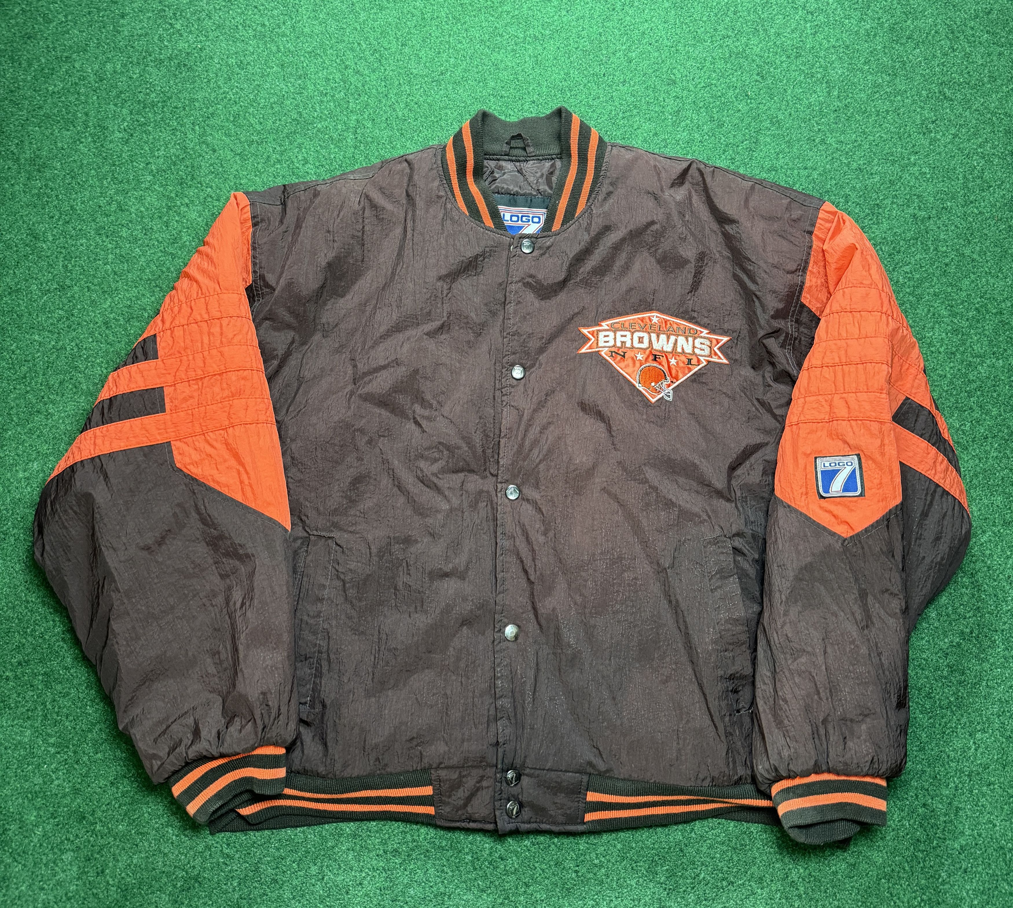 image of VTG 90's Cleveland Browns Nfl Logo 7 XL Puffer Jacket, Men's