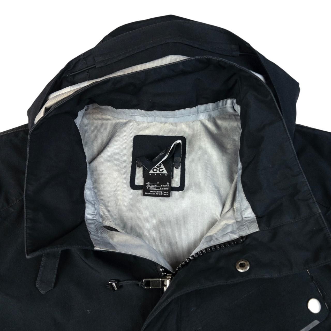 Nike ACG Vintage Nike ACG Goretex Multi Pocket Jacket Size M Size US M / EU 48-50 / 2 - 4 Thumbnail