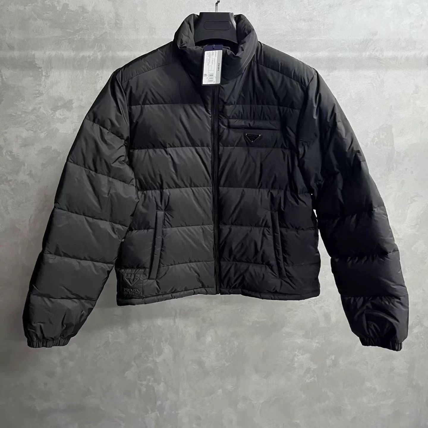 Prada Prada Black Solid Stand Collar Long Sleeve Down Jacket 48 Size US M / EU 48-50 / 2 - 1 Thumbnail