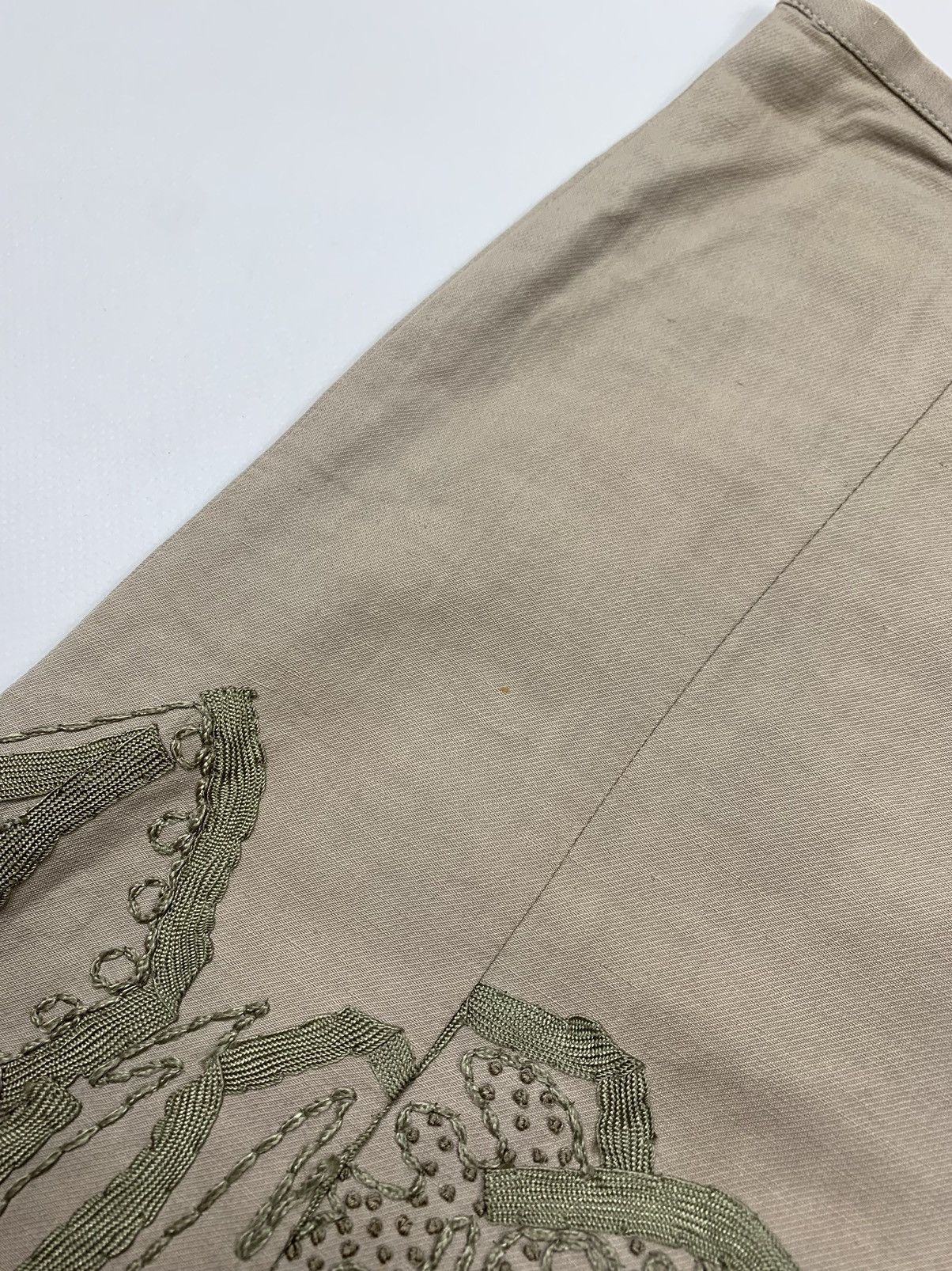 Dries Van Noten DRIES VAN NOTEN Embroidered flowers linen skirt 00s vintage Size 26" / US 2 / IT 38 - 10 Thumbnail