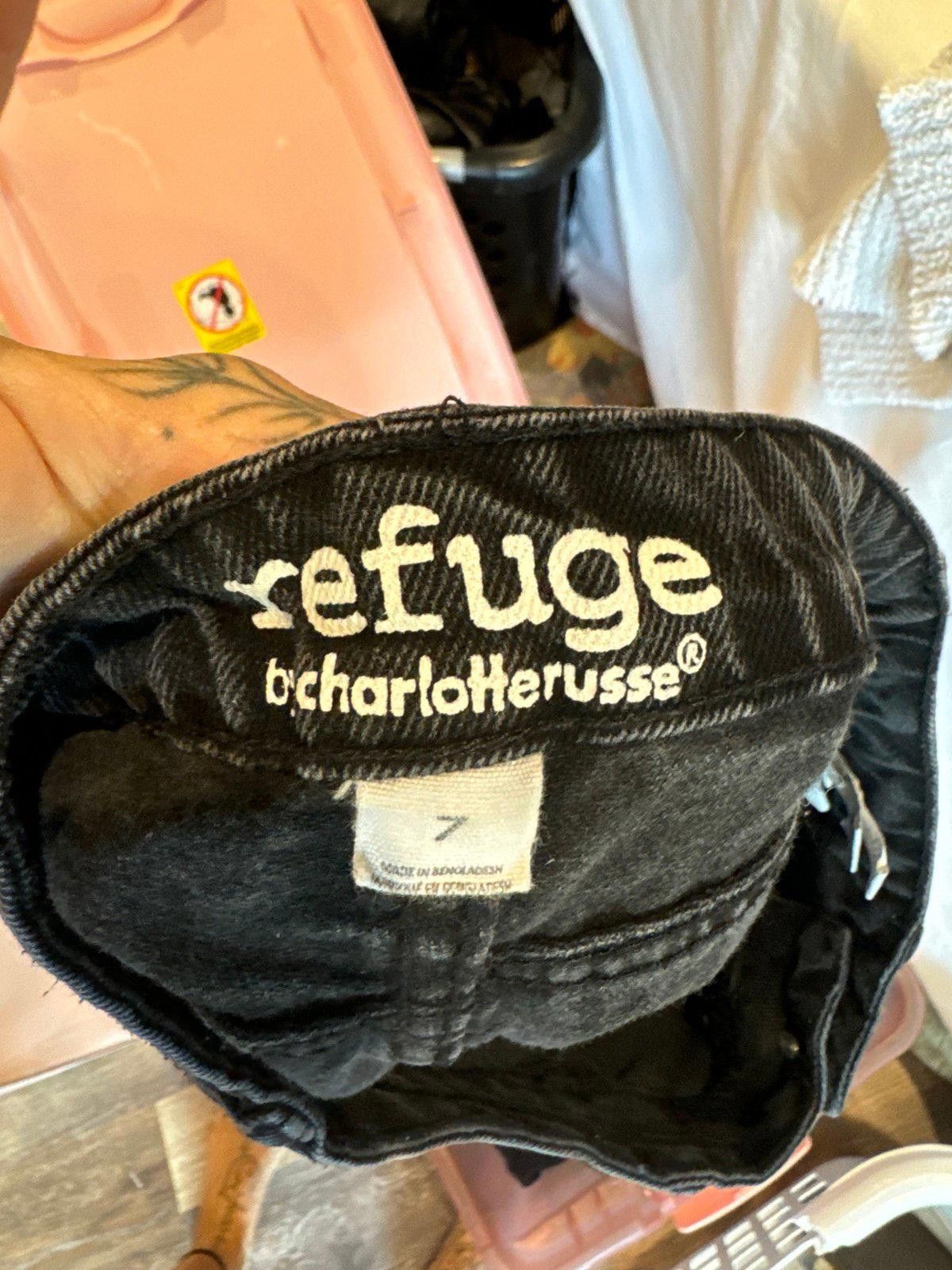 Designer Refuge Black short Size 32" / US 10 / IT 46 - 3 Thumbnail