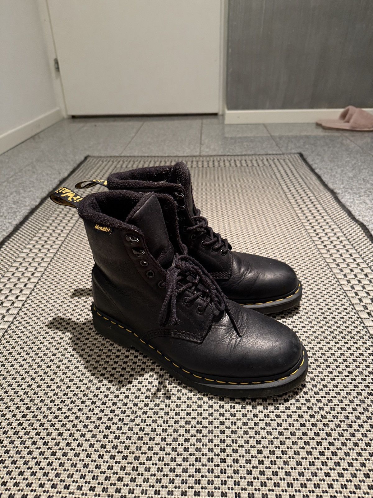 Dr. Martens Dr. Martens 1460 PASCAL VALOR WP UNISEX Lace-up ankle boots Size US 10 / EU 43 - 3 Thumbnail