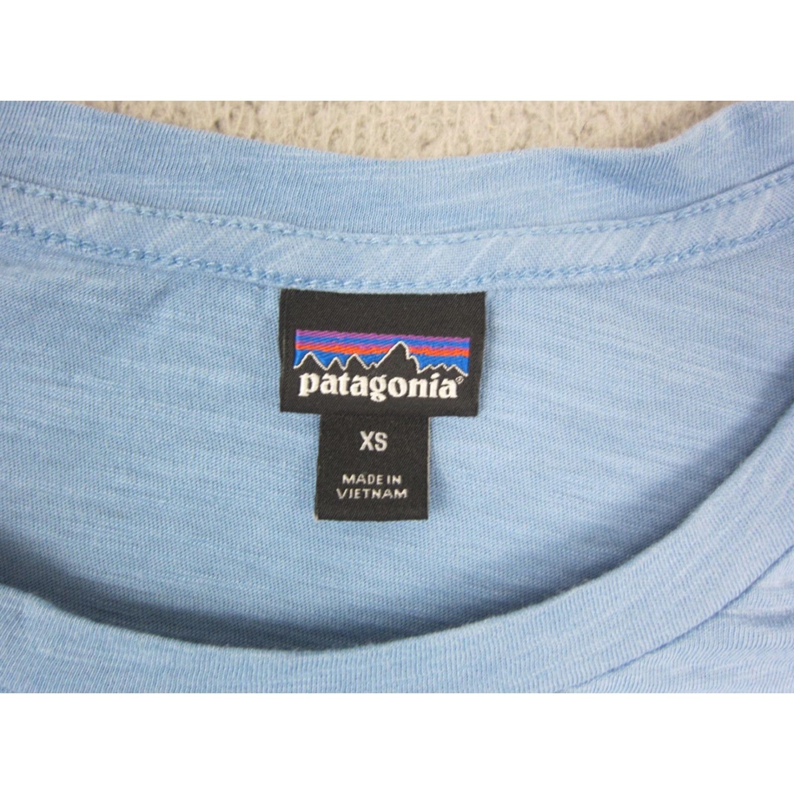 Patagonia Patagonia Shirt Womens XS Blue Mainstay Pocket Casual Tee Shirt Shirt T-Shirt Casual City Outdoor Womens XS Blue Asian? Size XS / US 0-2 / IT 36-38 - 3 Thumbnail