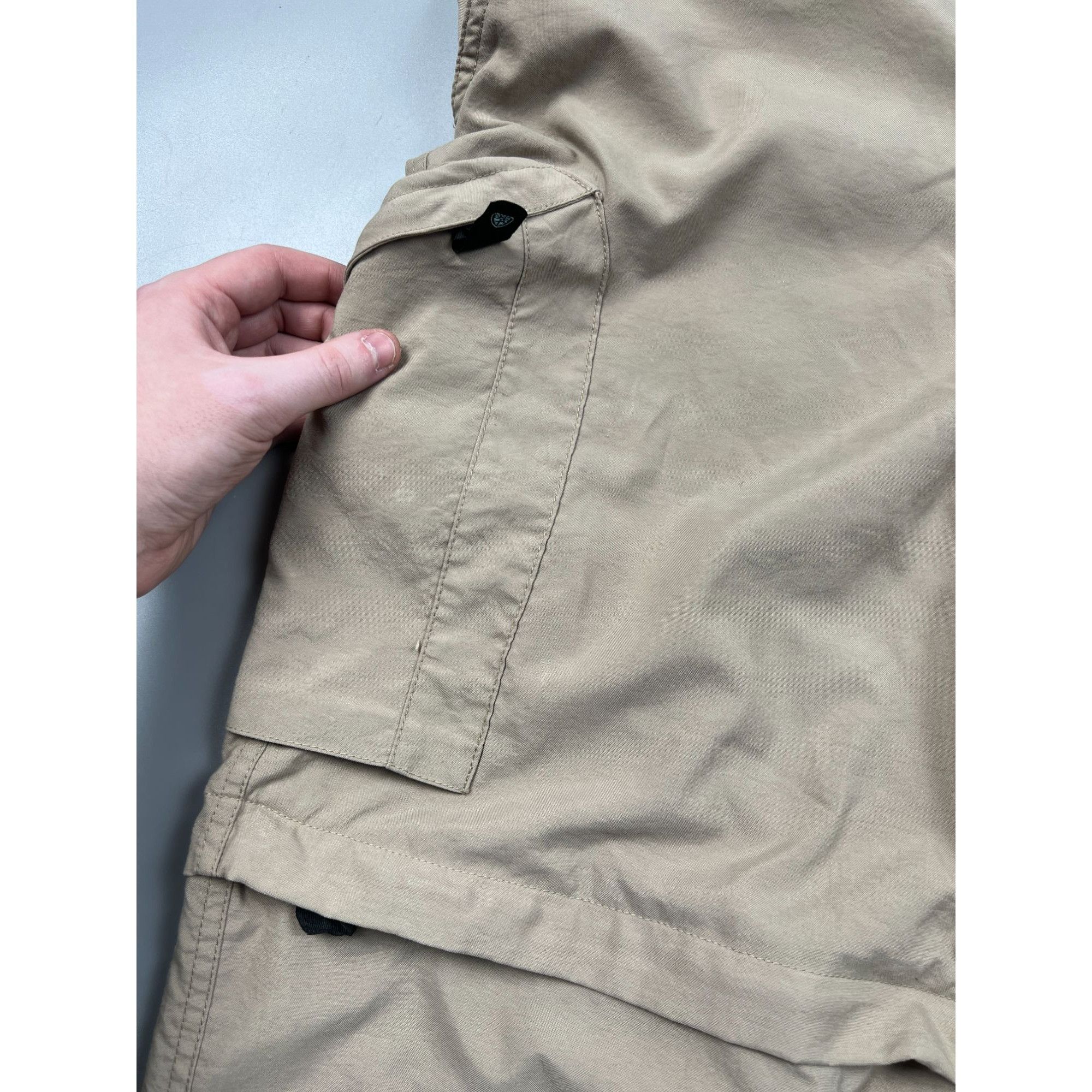 Nike × Nike ACG Nike ACG Lightweight Transformer Cargo Pants Shorts (Y0733) Size US 38 / EU 54 - 5 Thumbnail
