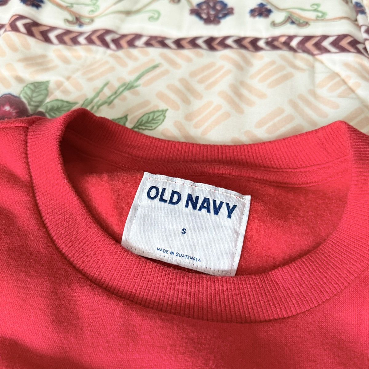 Old Navy Old Navy Holidays Sweatshirt Size US S / EU 44-46 / 1 - 4 Thumbnail