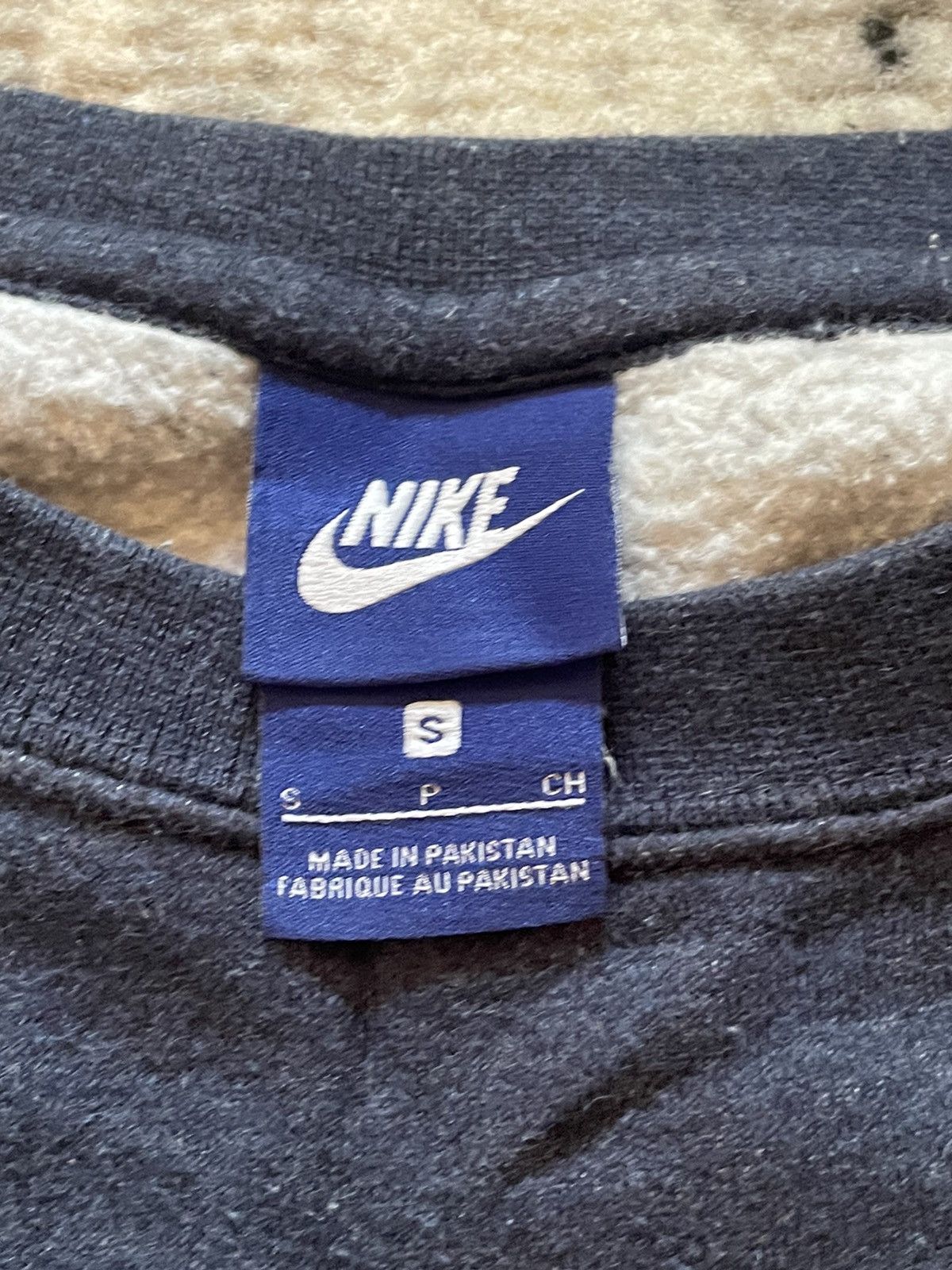 Nike × Vintage Nike Vintage Sweatshirt Bagy Fit S Size Size US S / EU 44-46 / 1 - 6 Thumbnail