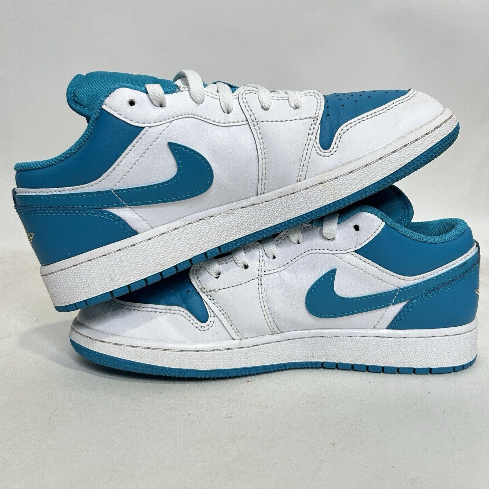 Jordan Brand Nike Shoes Air Jordan 1 Low Retro GS “Aquatone” 2024 Size US 8.5 / IT 38.5 - 3 Thumbnail