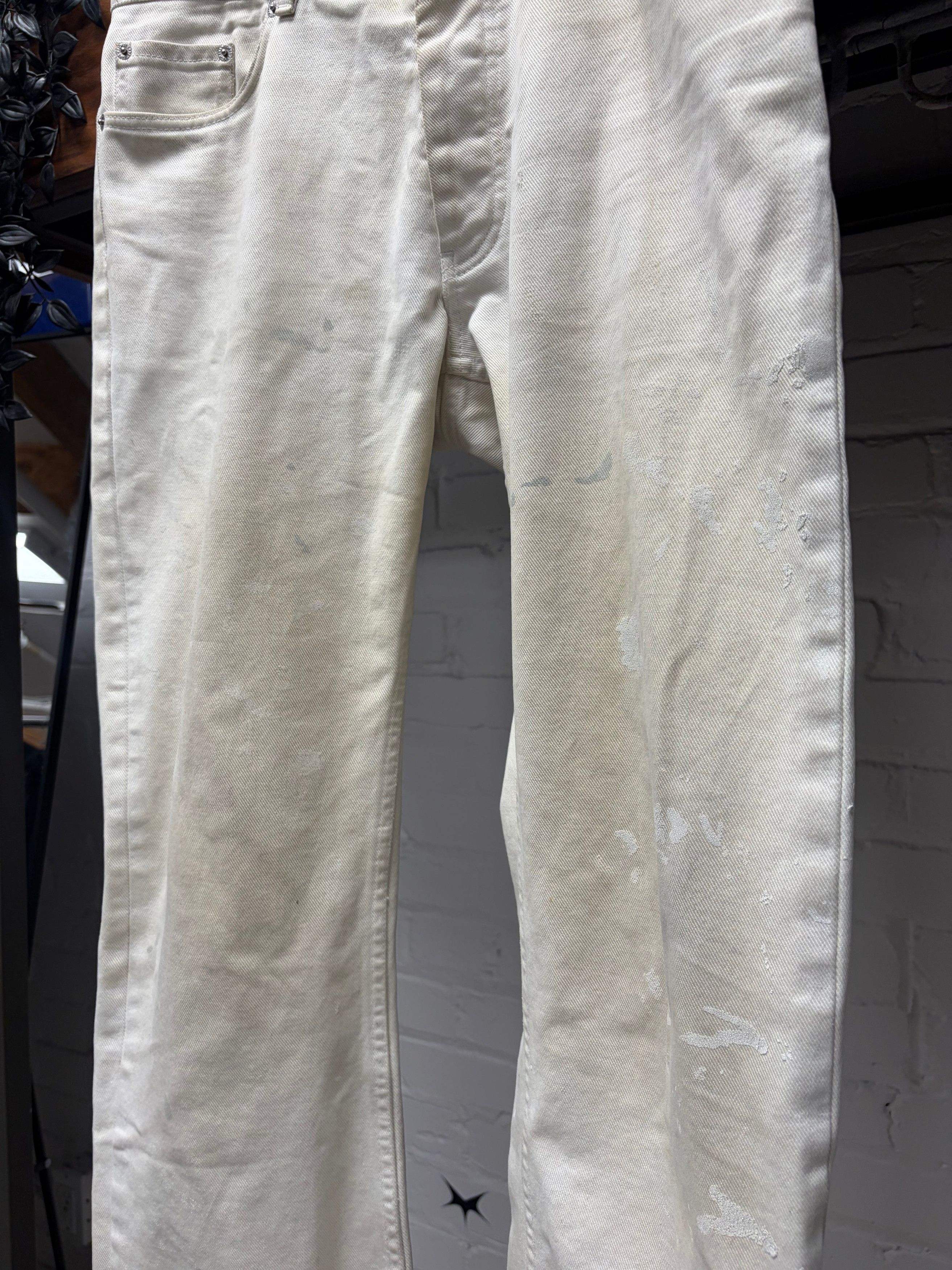 Helmut Lang Vintage Helmut Lang ‘Painter’ White Bootcut Denim Size US 32 / EU 48 - 2 Thumbnail