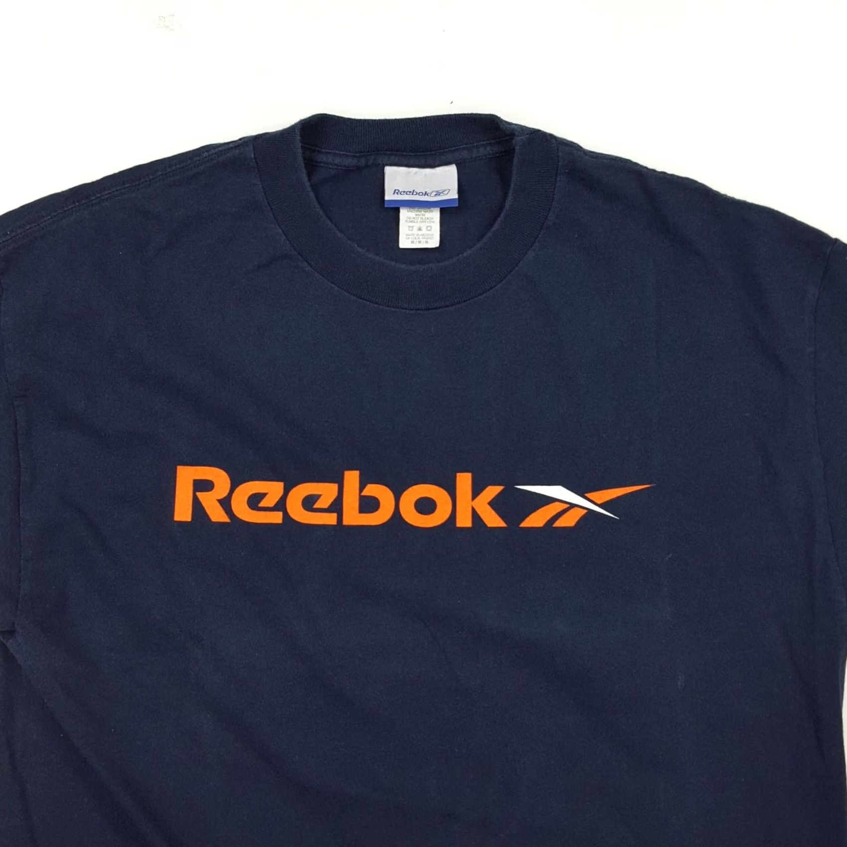 Reebok VINTAGE Reebok Sports Mens T-Shirt Navy Blue 90s Athletic Retro Logo Short Sleeve Medium Cotton Shirt Mens Size US M / EU 48-50 / 2 - 2 Thumbnail
