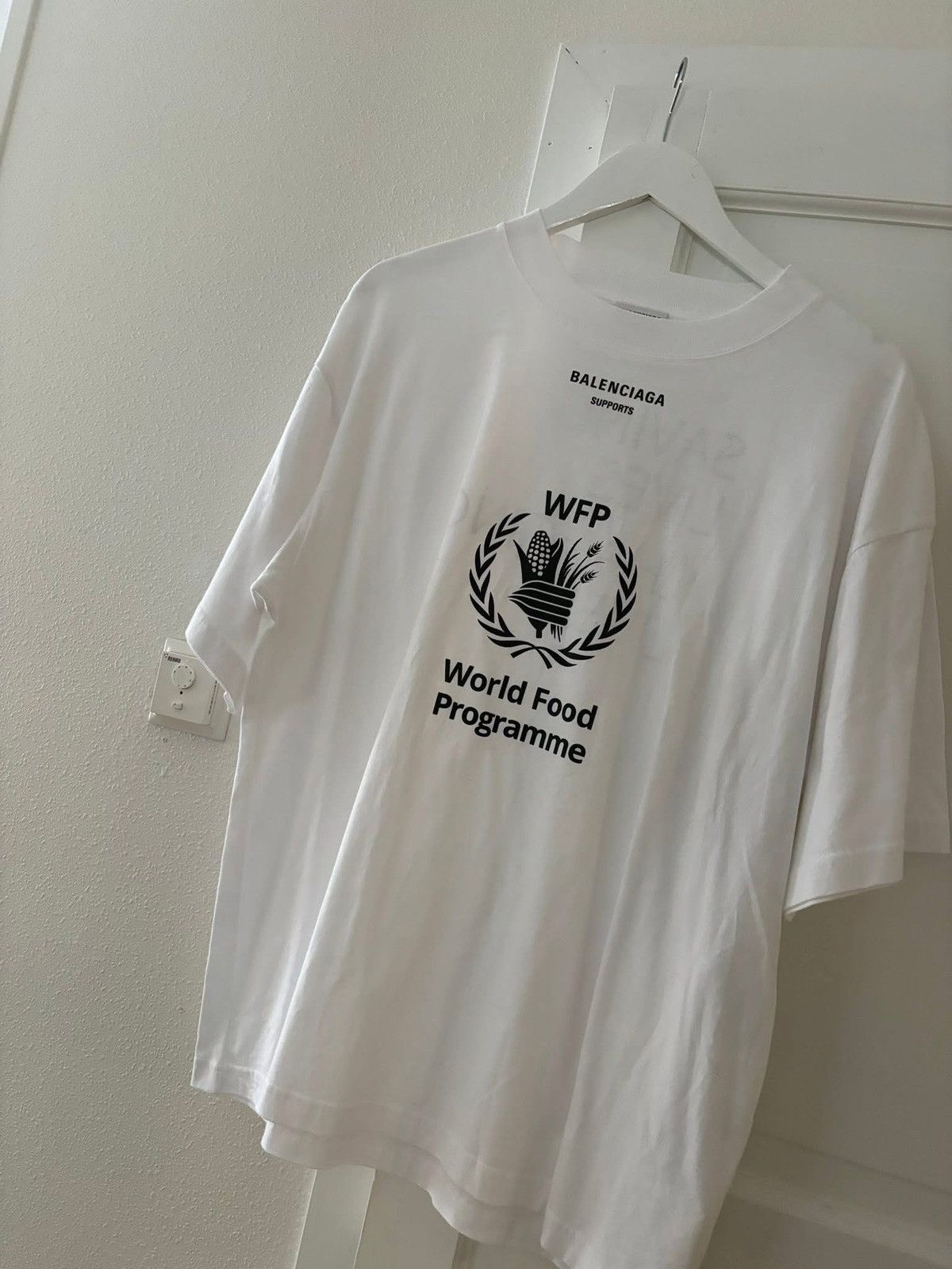 Balenciaga Wfp tee Size US M / EU 48-50 / 2 - 1 Thumbnail