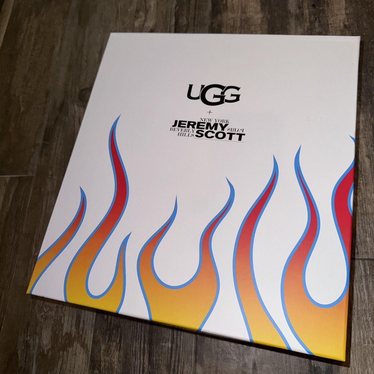 Jeremy Scott Jeremy scott x ugg flame uggs Size US 9 / EU 42 - 10 Thumbnail