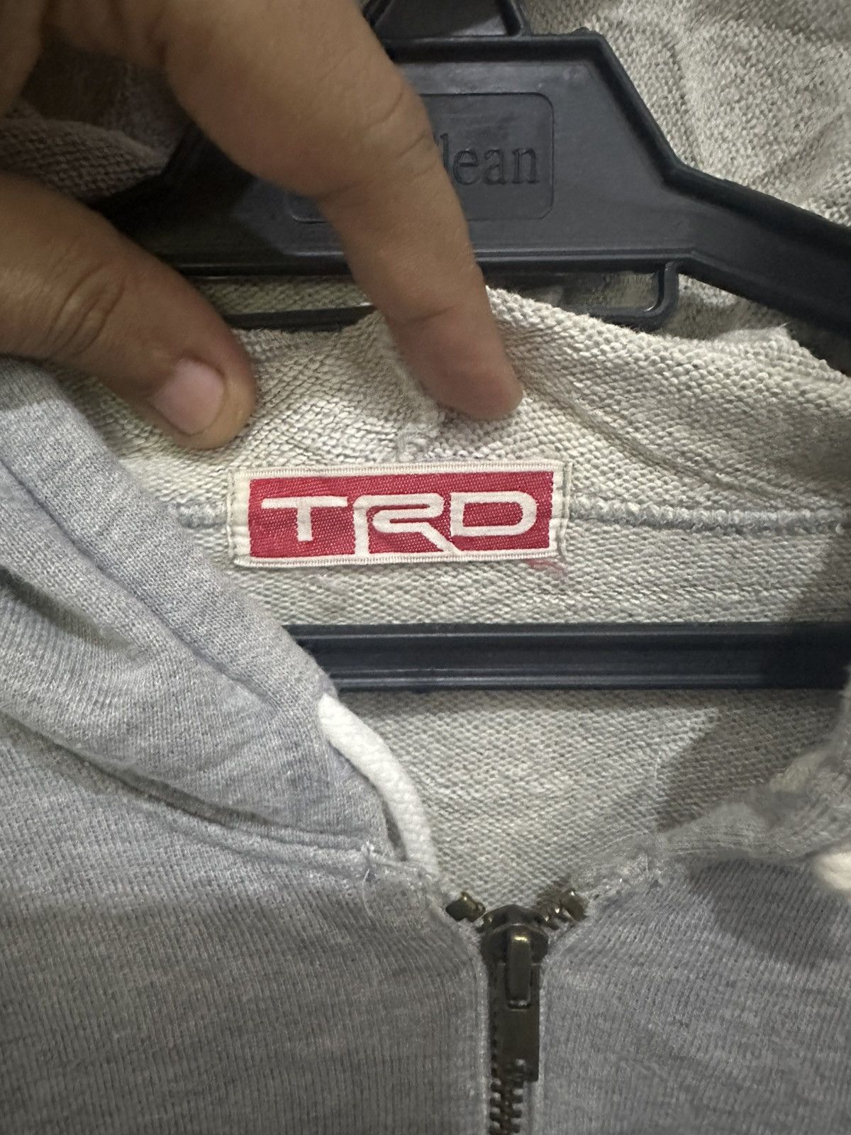 Vintage Vintage Toyota TRD Motorsports Grey Hoodie Size US L / EU 52-54 / 3 - 3 Thumbnail
