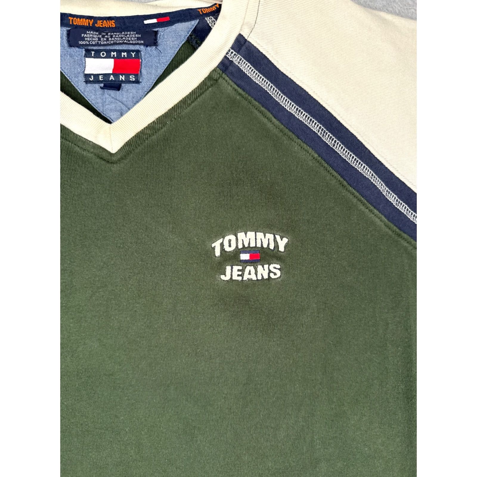 Tommy Hilfiger Tommy Hilfiger Jeans Shirt Adult Large Green Long Sleeve V-Neck 100% Cotton Size US L / EU 52-54 / 3 - 6 Thumbnail