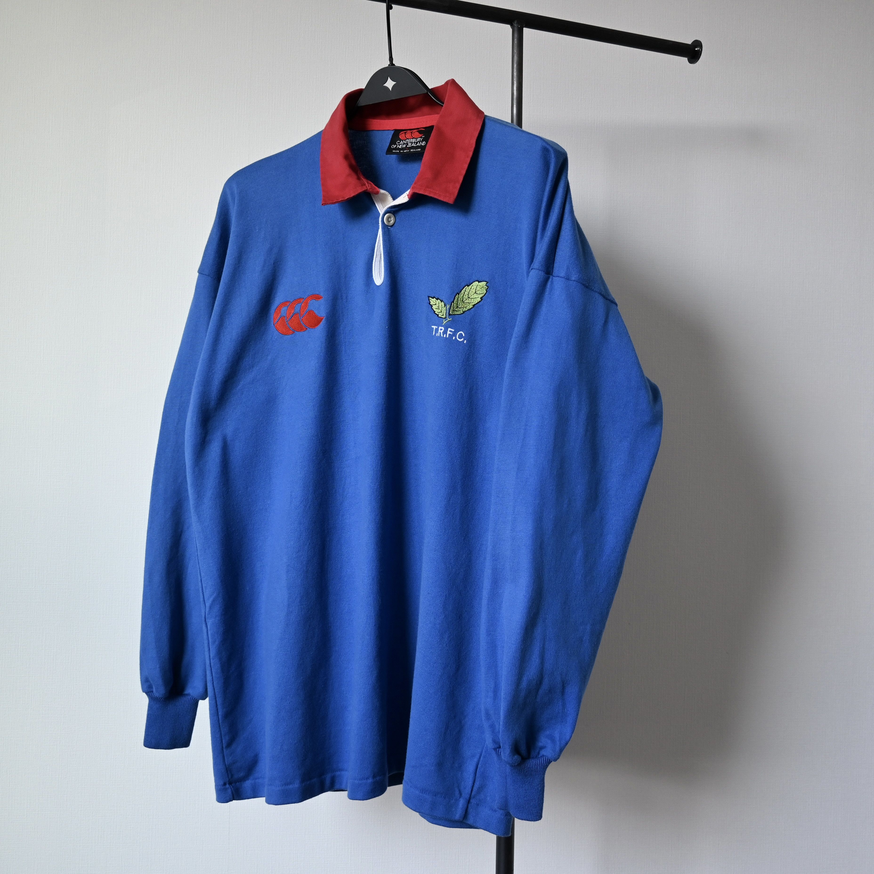 Canterbury of New Zealand Vintage 1990s T.R.F.C. Toshiba Fuchu rugby shirt Size US L / EU 52-54 / 3 - 13 Thumbnail