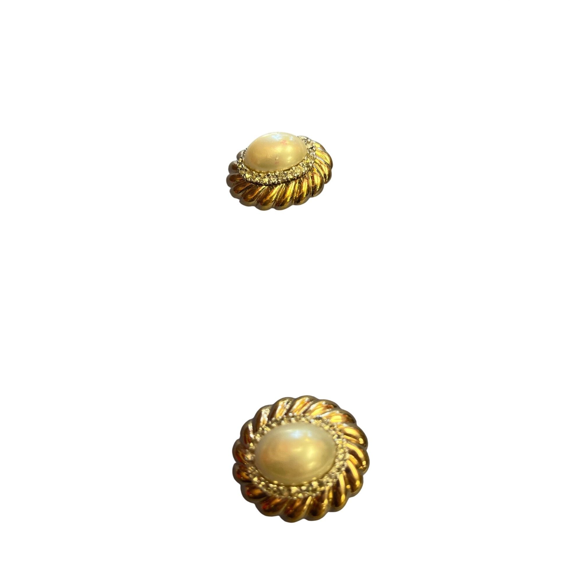 Other Panetta Vintage faux pearl rhinestones gold tone clip on ear Size ONE SIZE - 4 Thumbnail