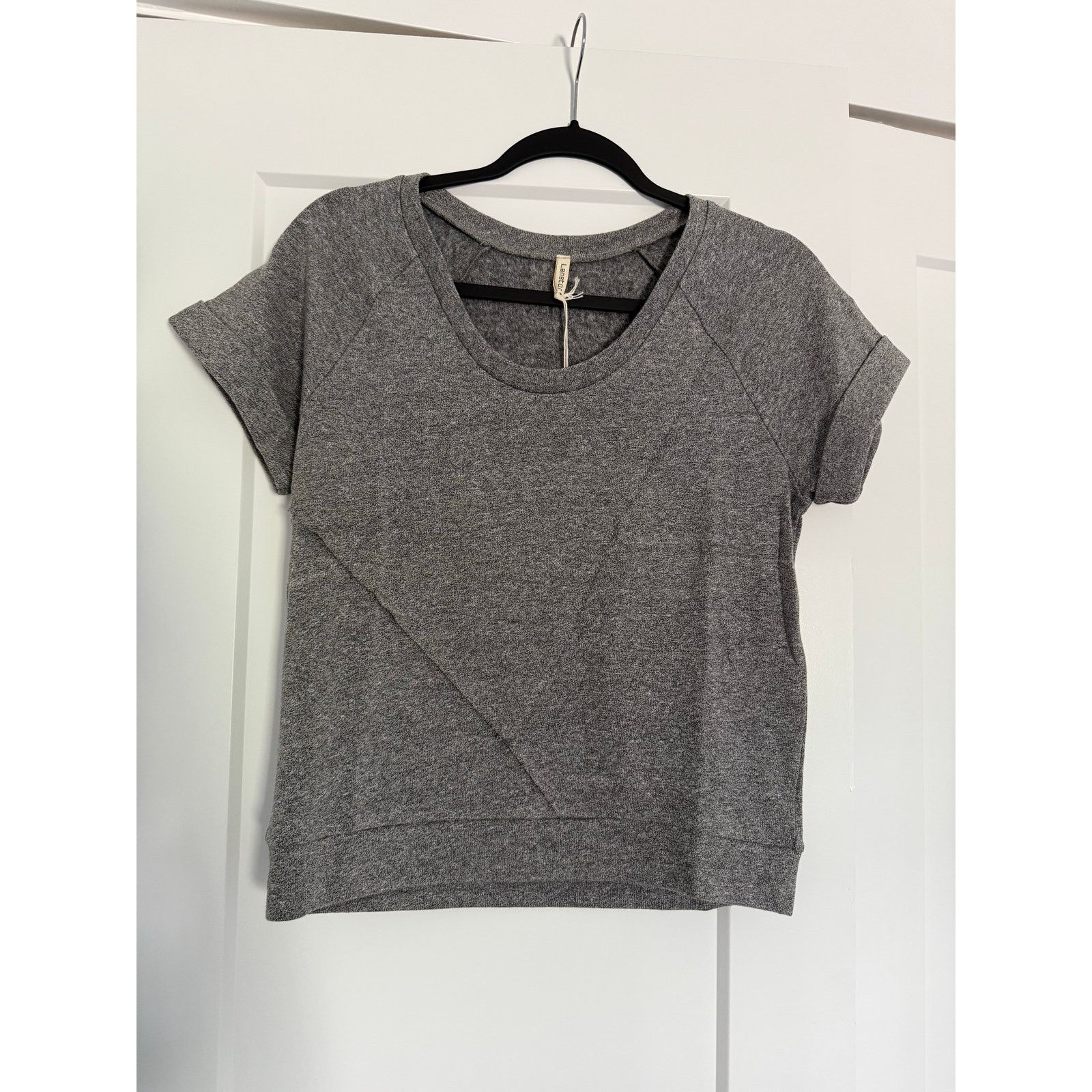 REVOLVE $160 New Lanston Revolve Raglan Sweatshirt Tee - Grey XS Size XS / US 0-2 / IT 36-38 - 1 Thumbnail