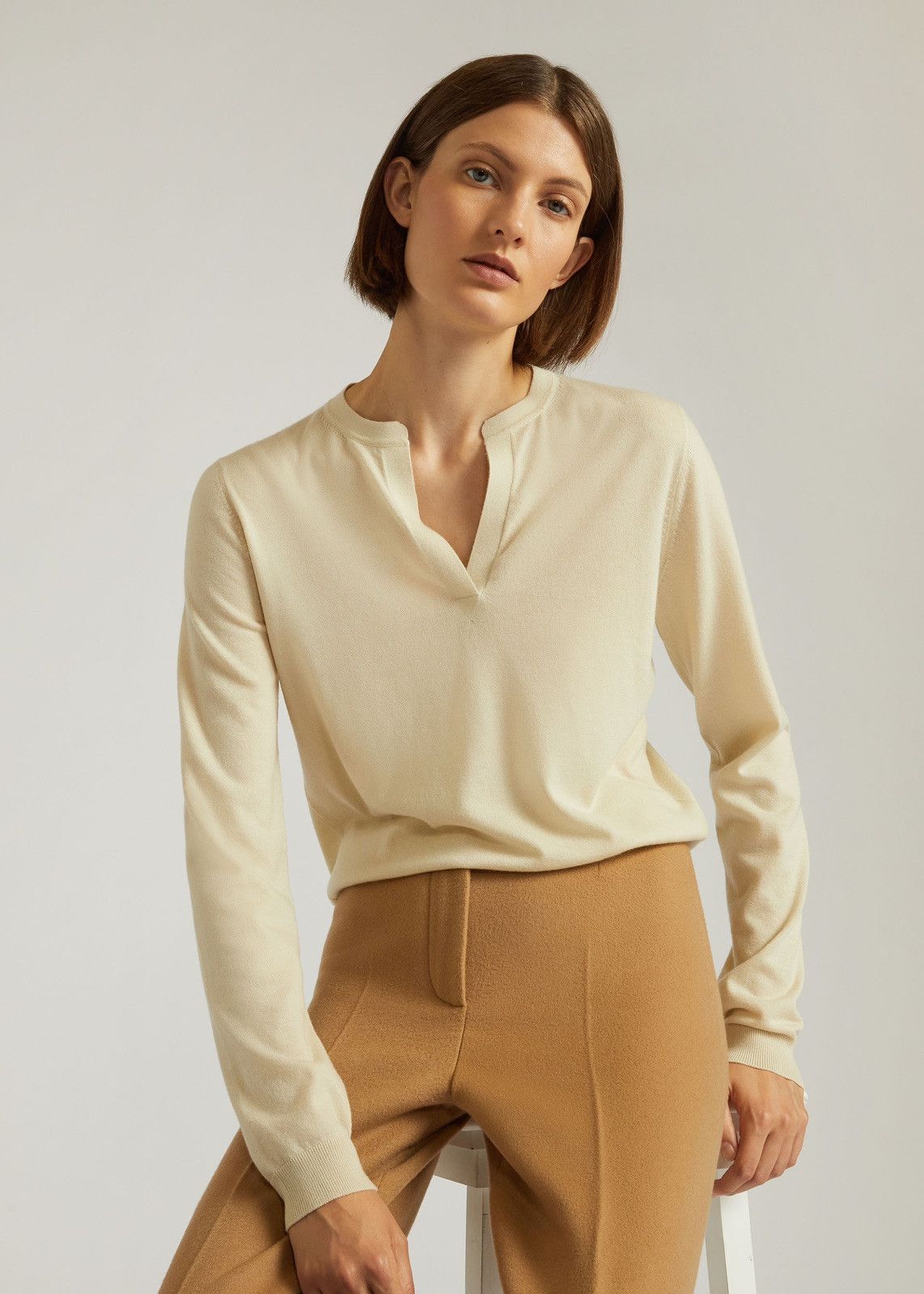 image of Loro Piana O1Srvl11E0424 Sweater In White, Women's (Size Medium)