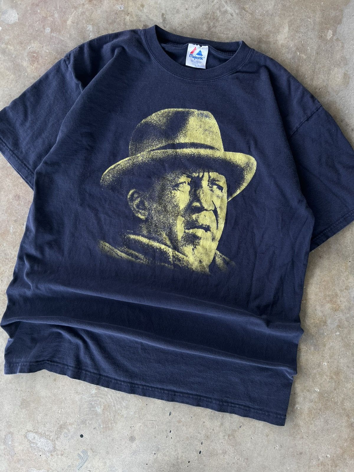 NFL Vintage 2000’s Notre Dame Fighting Irish The Rock T Shirt Size US L / EU 52-54 / 3 - 2 Thumbnail