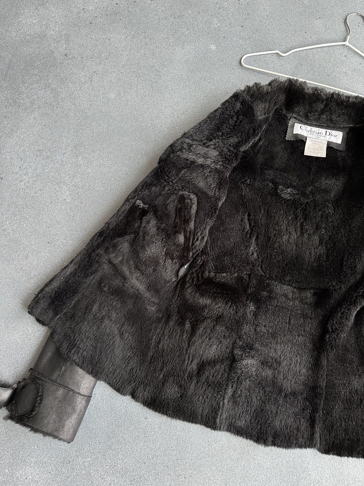 Christian Dior Monsieur 2003 DIOR John Galliano Rabbit Fur Black Strap Coat Jacket Size M / US 6-8 / IT 42-44 - 12 Thumbnail