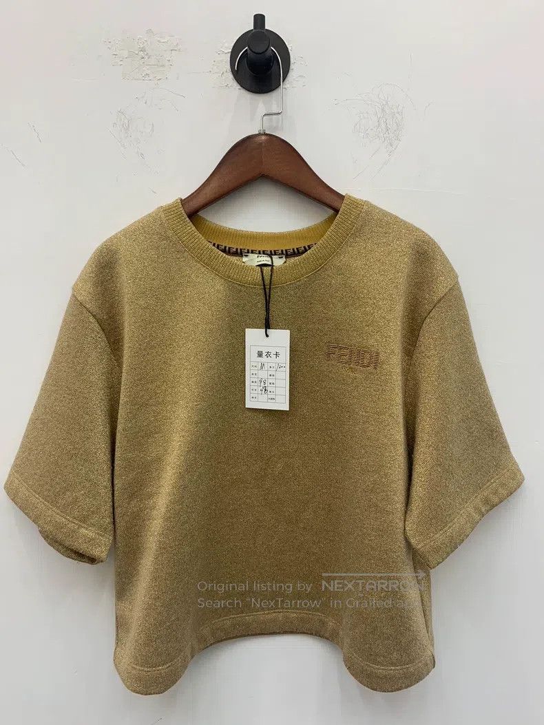 Fendi Fendi Golden Short-sleeve, Gold Knit Size M / US 6-8 / IT 42-44 - 1 Thumbnail