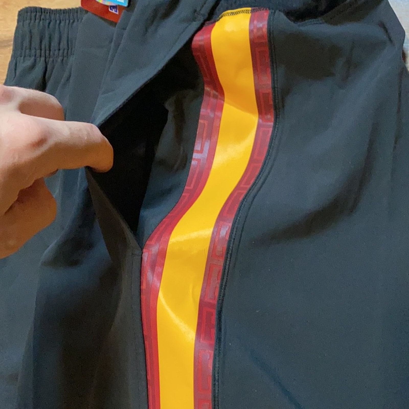 Nike 2014 Nike USC shorts Size US 32 / EU 48 - 5 Thumbnail