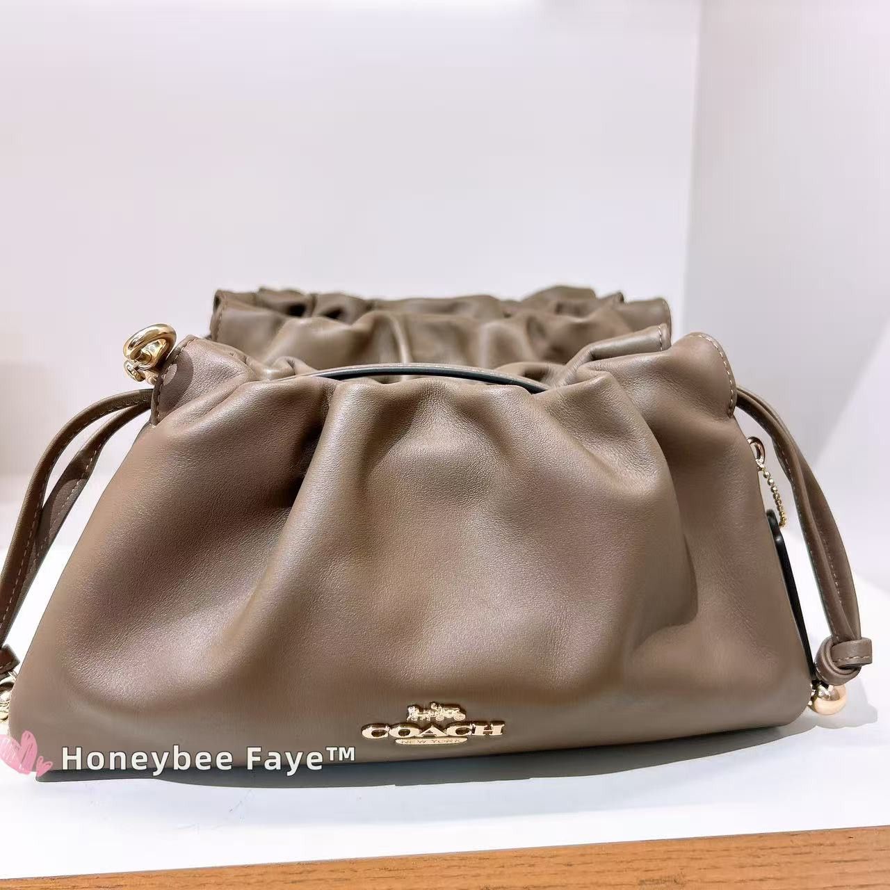 Coach Faye Shoulder Bag With Ruching CV529 Size ONE SIZE - 1 Thumbnail
