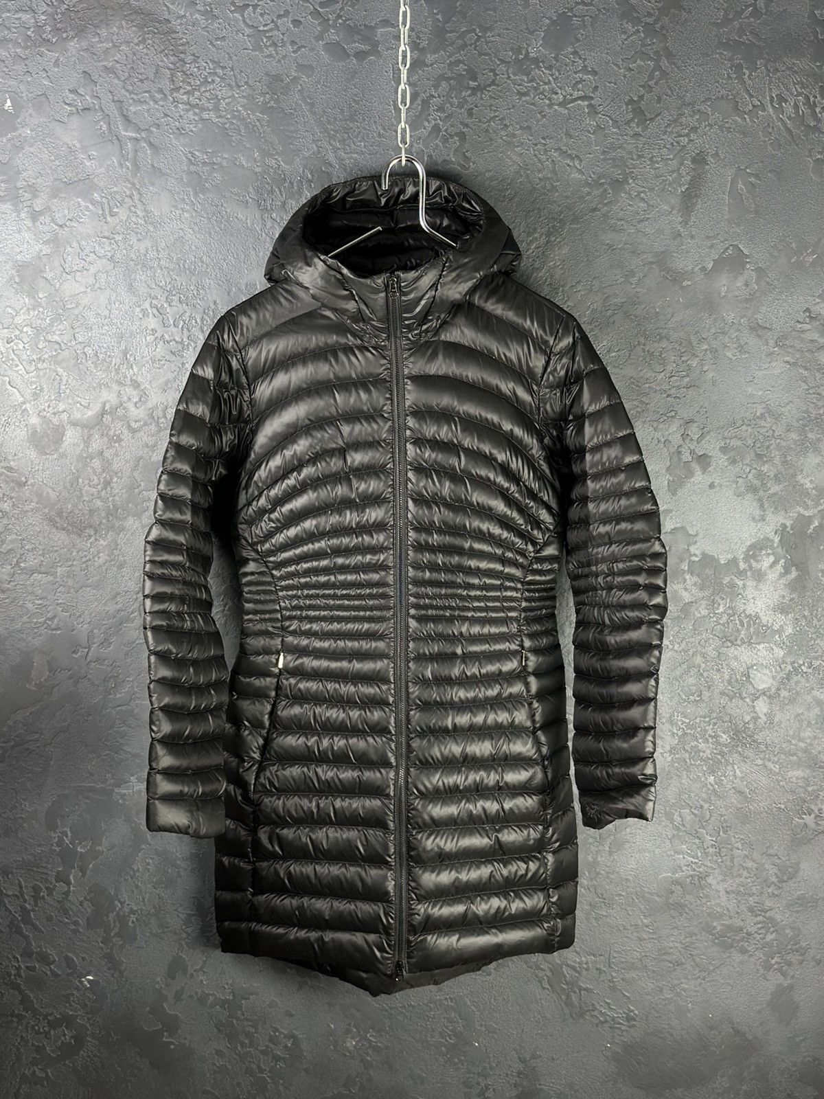 Arc'teryx Arcteryx Huri Womens Outdoor Black Down Puffer Long Jacket Size S / US 4 / IT 40 - 3 Thumbnail